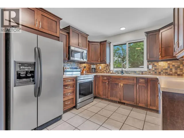 741 TURNER ROAD, Kelowna 5