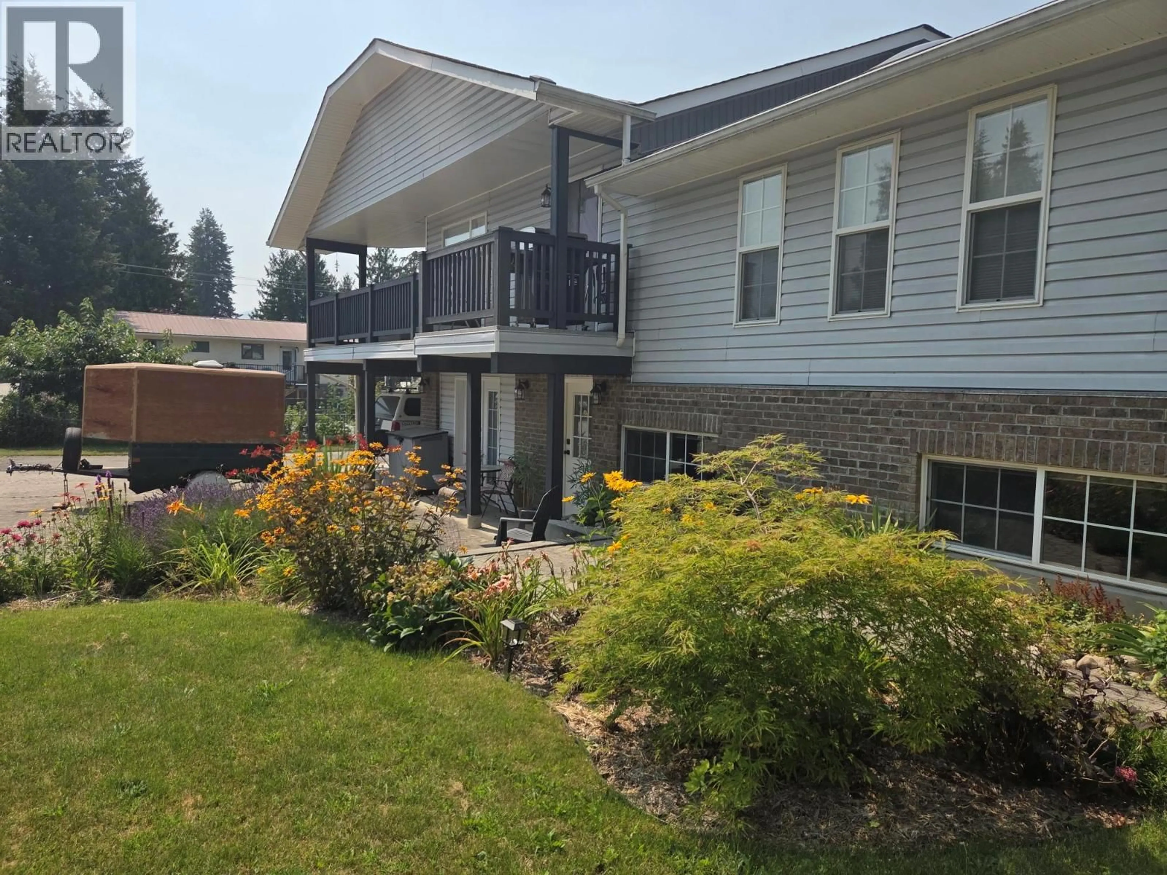 Unknown for 302 5TH STREET NORTHWEST, Nakusp British Columbia V0G1R0