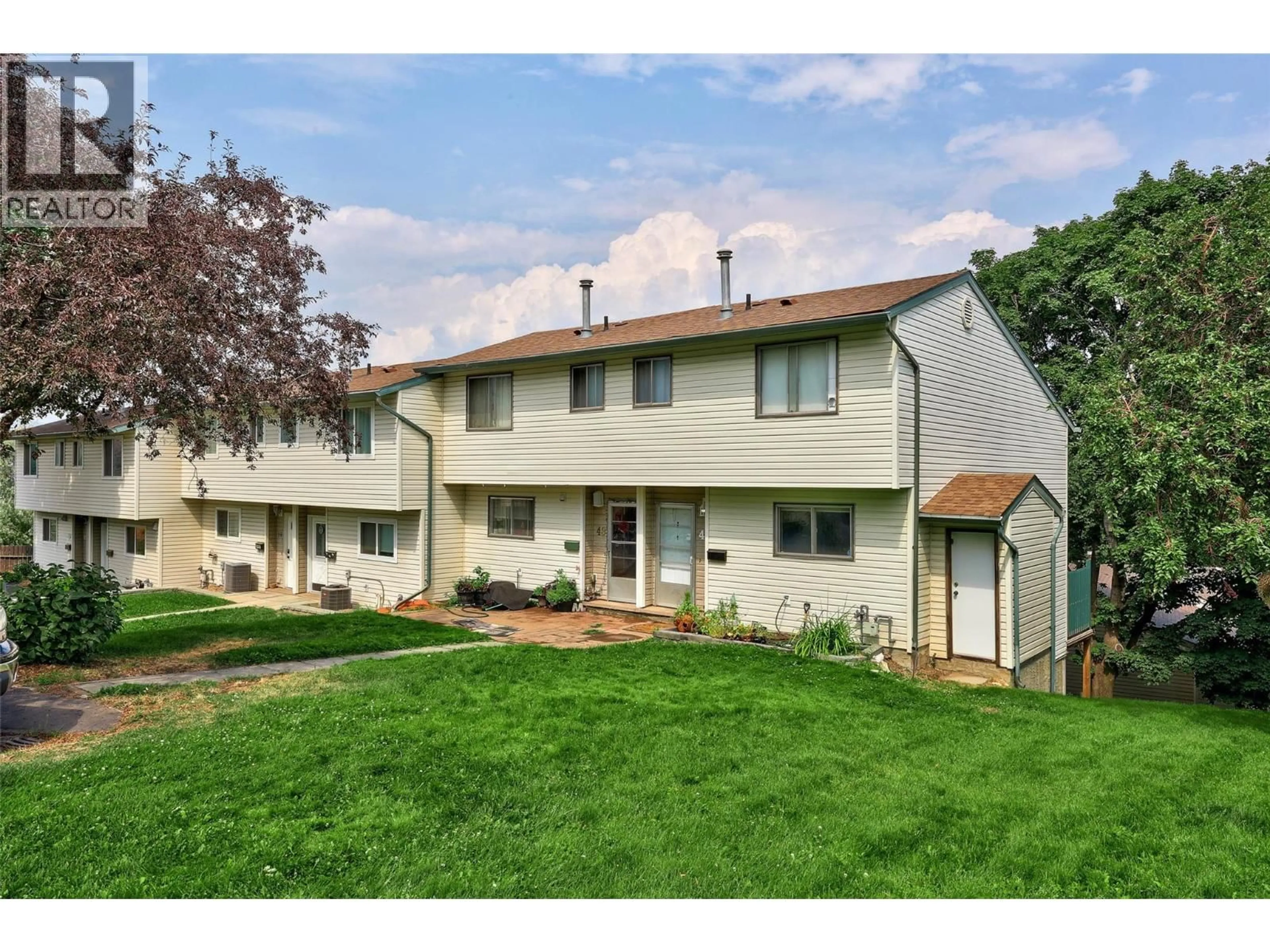 A pic from outside/outdoor area/front of a property/back of a property/a pic from drone, unknown for 47 - 580 DALGLEISH DRIVE, Kamloops British Columbia V2C5W7