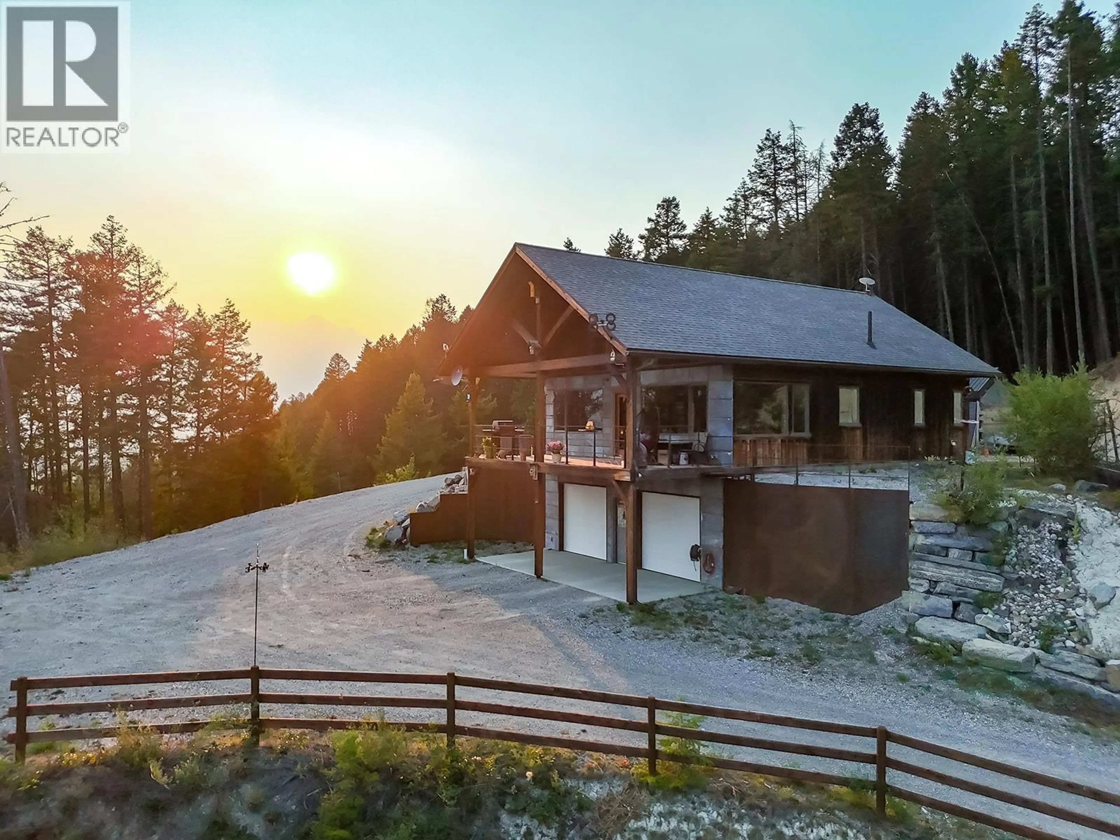 A pic from outside/outdoor area/front of a property/back of a property/a pic from drone, mountain view for 2023 MCMURDO ROAD, Golden British Columbia V0A1H4