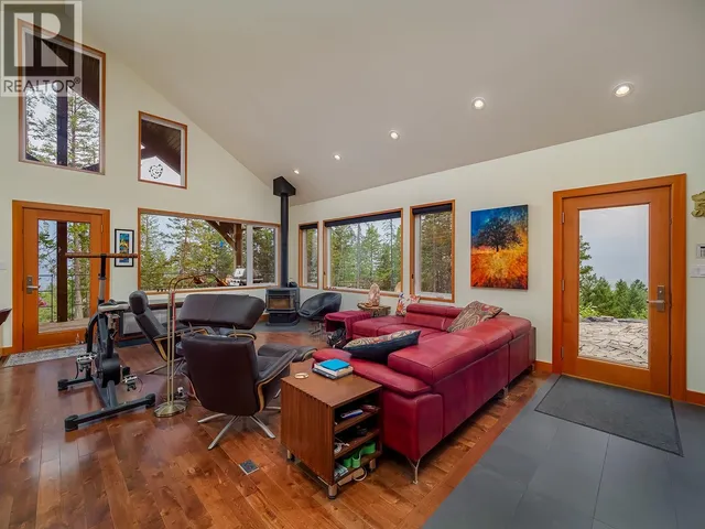 2023 MCMURDO ROAD, Golden 5