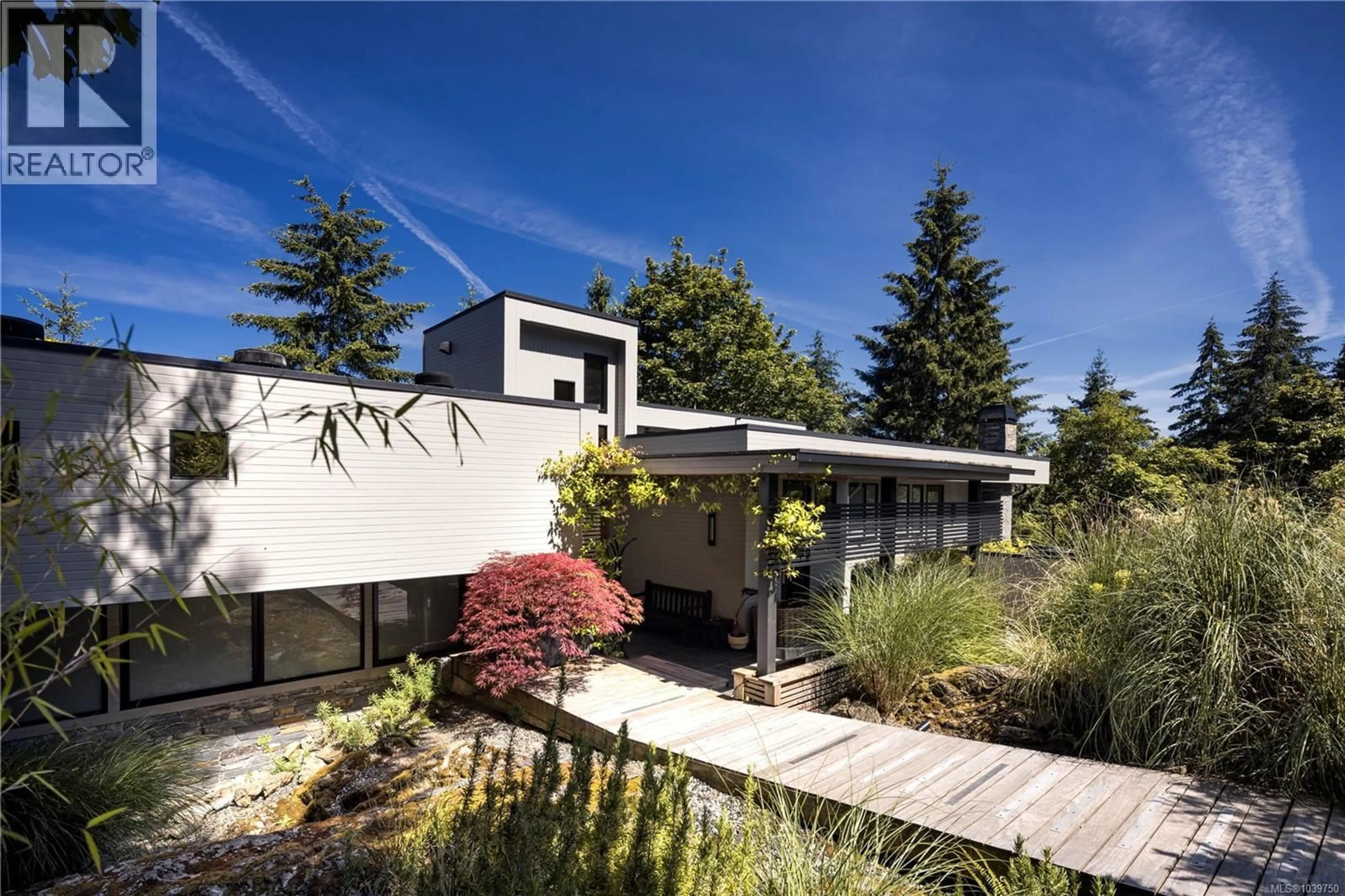 Home with vinyl exterior material, street for 683 STEAMER DRIVE, Central Saanich British Columbia V9E2A1