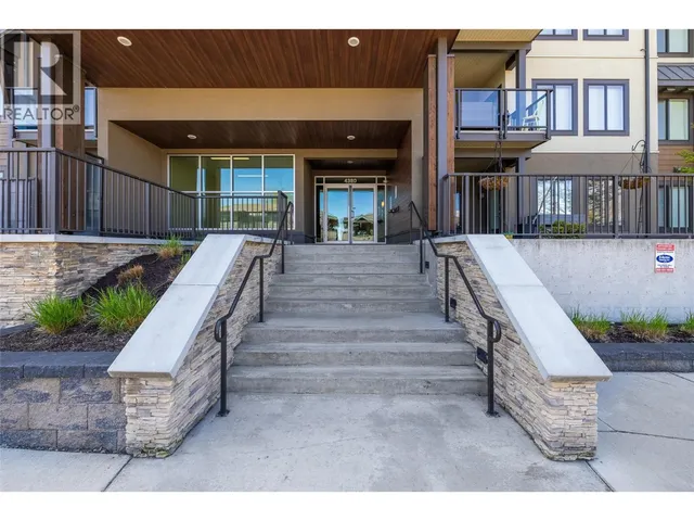 PH21 - 4380 LAKESHORE ROAD, Kelowna 4