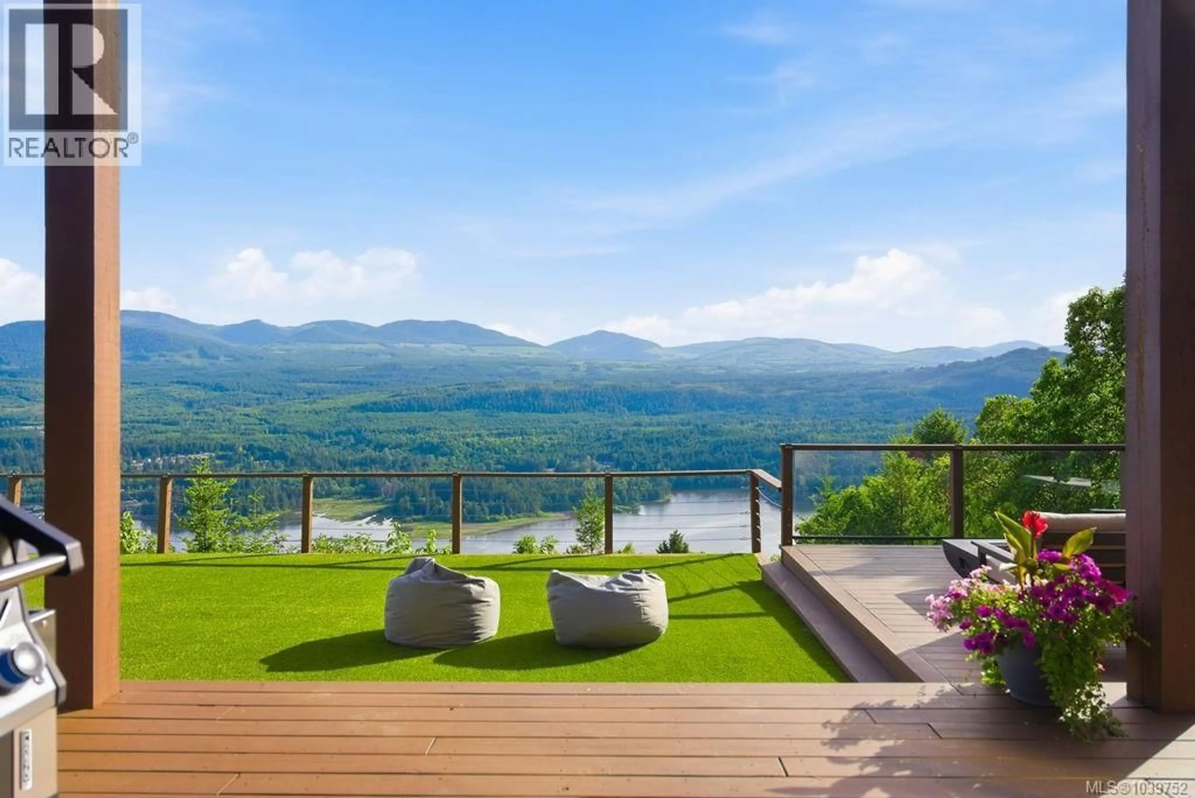 Patio, mountain view for 5175 AHO ROAD, Ladysmith British Columbia V9G2B8