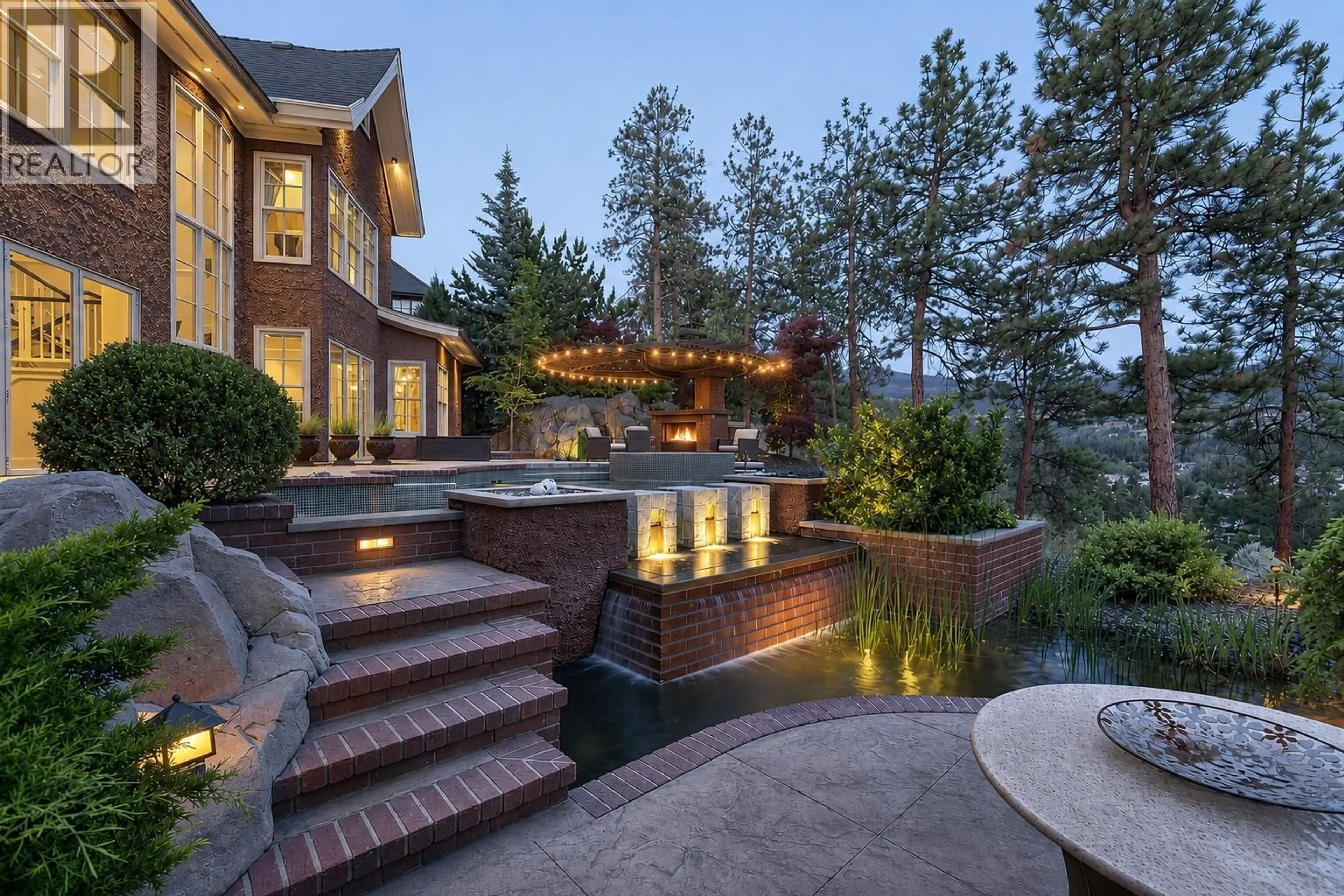 Patio, mountain view for 965 WESTPOINT DRIVE, Kelowna British Columbia V1W2Z3