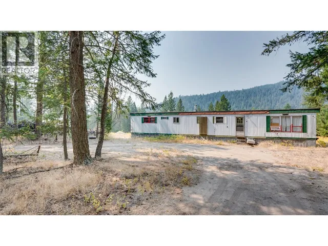 2996 BROCKMAN ROAD, Salmon Arm 4