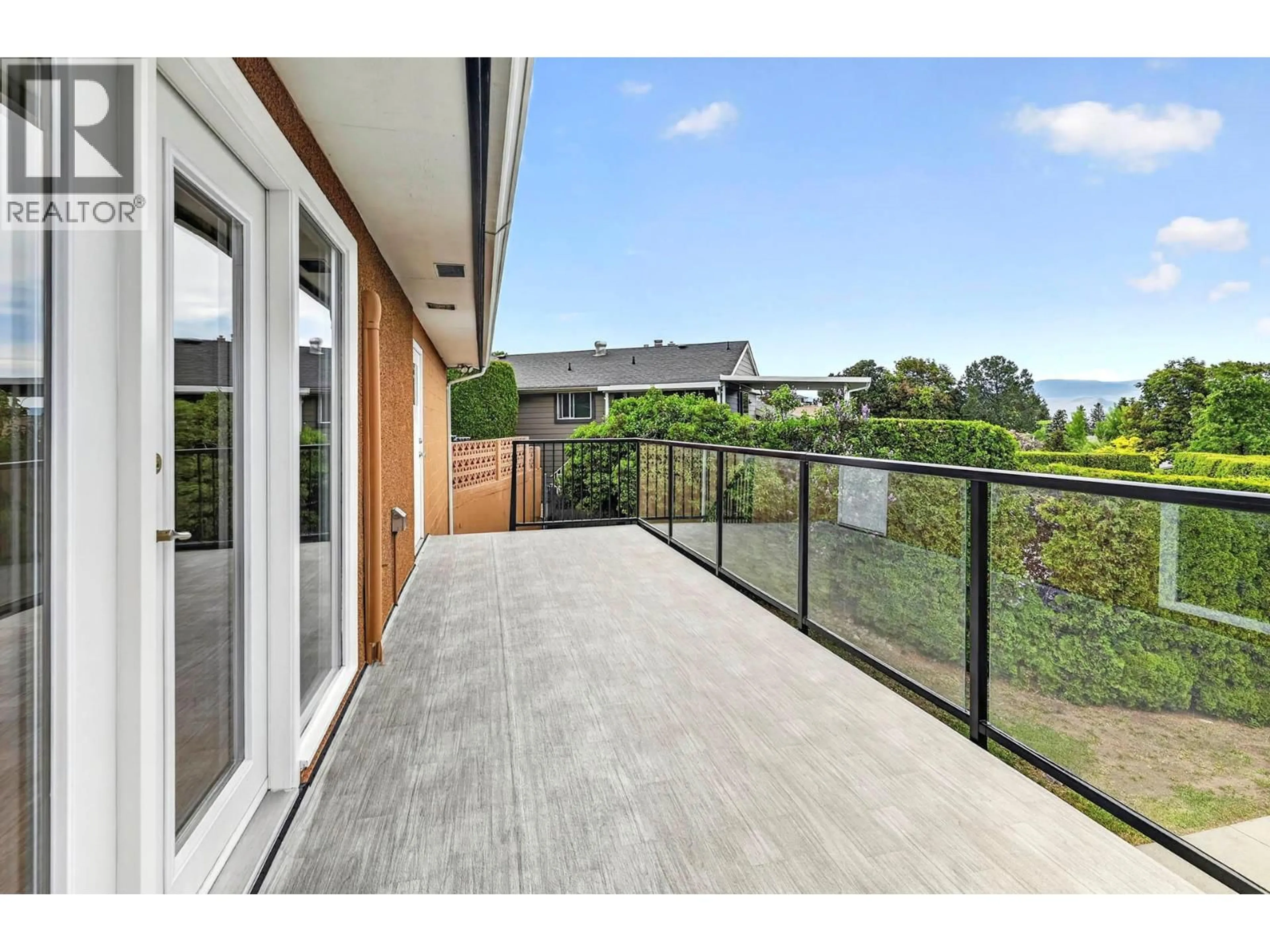 Patio, water/lake/river/ocean view for 328 MCGILL ROAD, Kamloops British Columbia V2C1M1