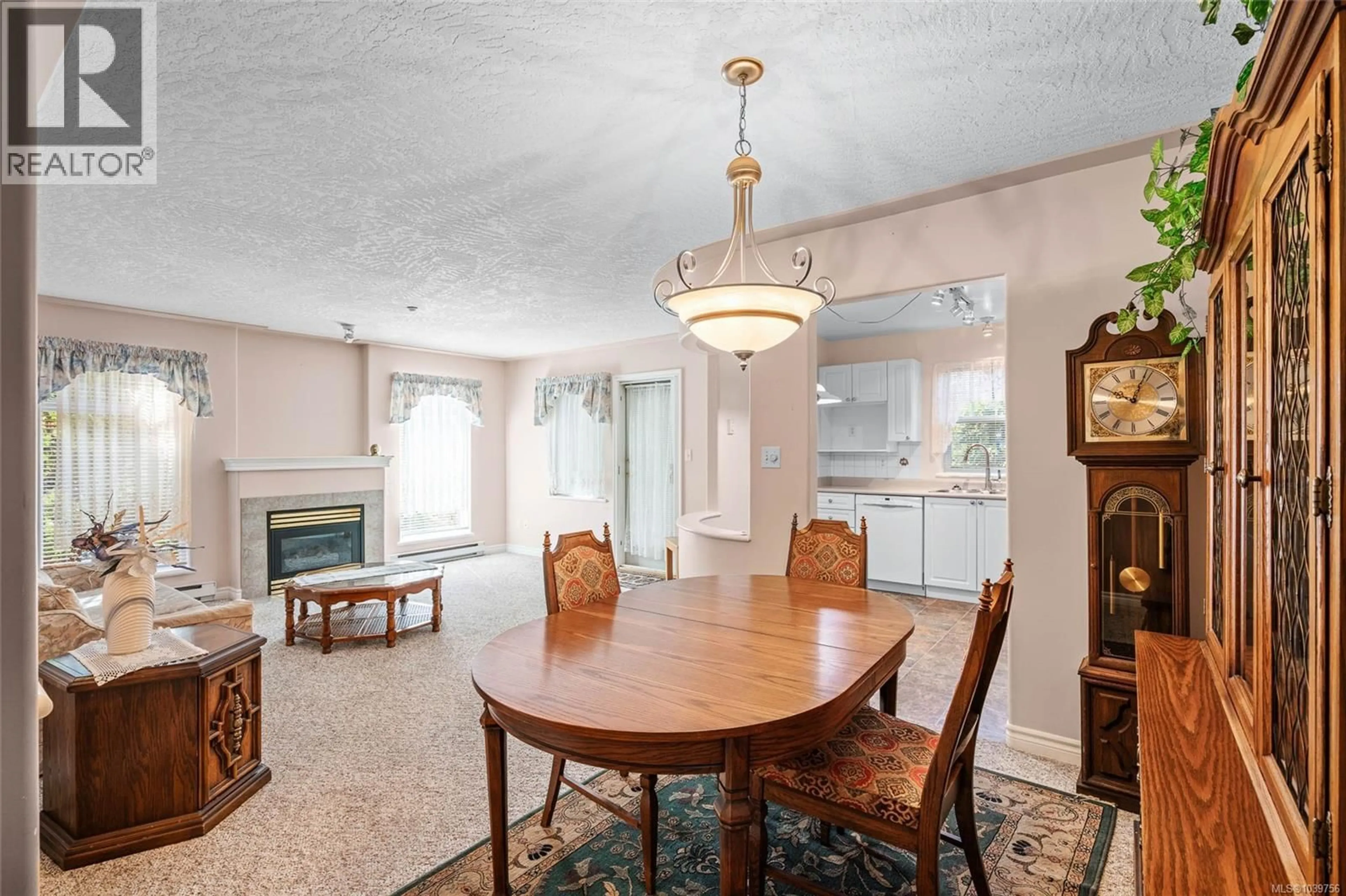 Dining room, ceramic/tile floor for 105 - 606 GOLDSTREAM AVENUE, Langford British Columbia V9B2W8