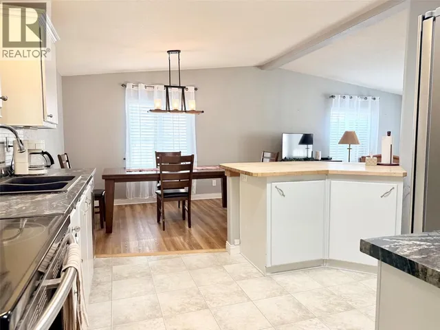 411 3RD AVENUE SOUTH, Creston 2