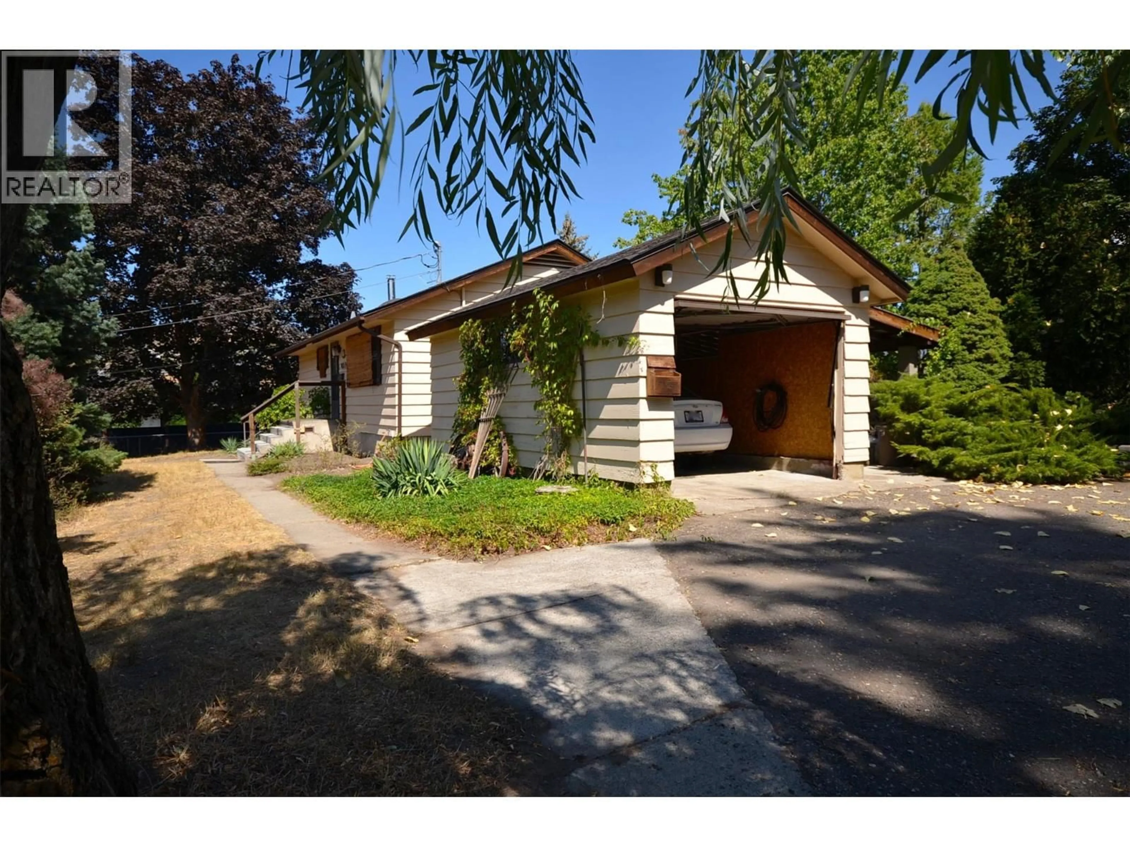 Unknown for 7609 CUNLIFFE ROAD, Coldstream British Columbia V1B1T4