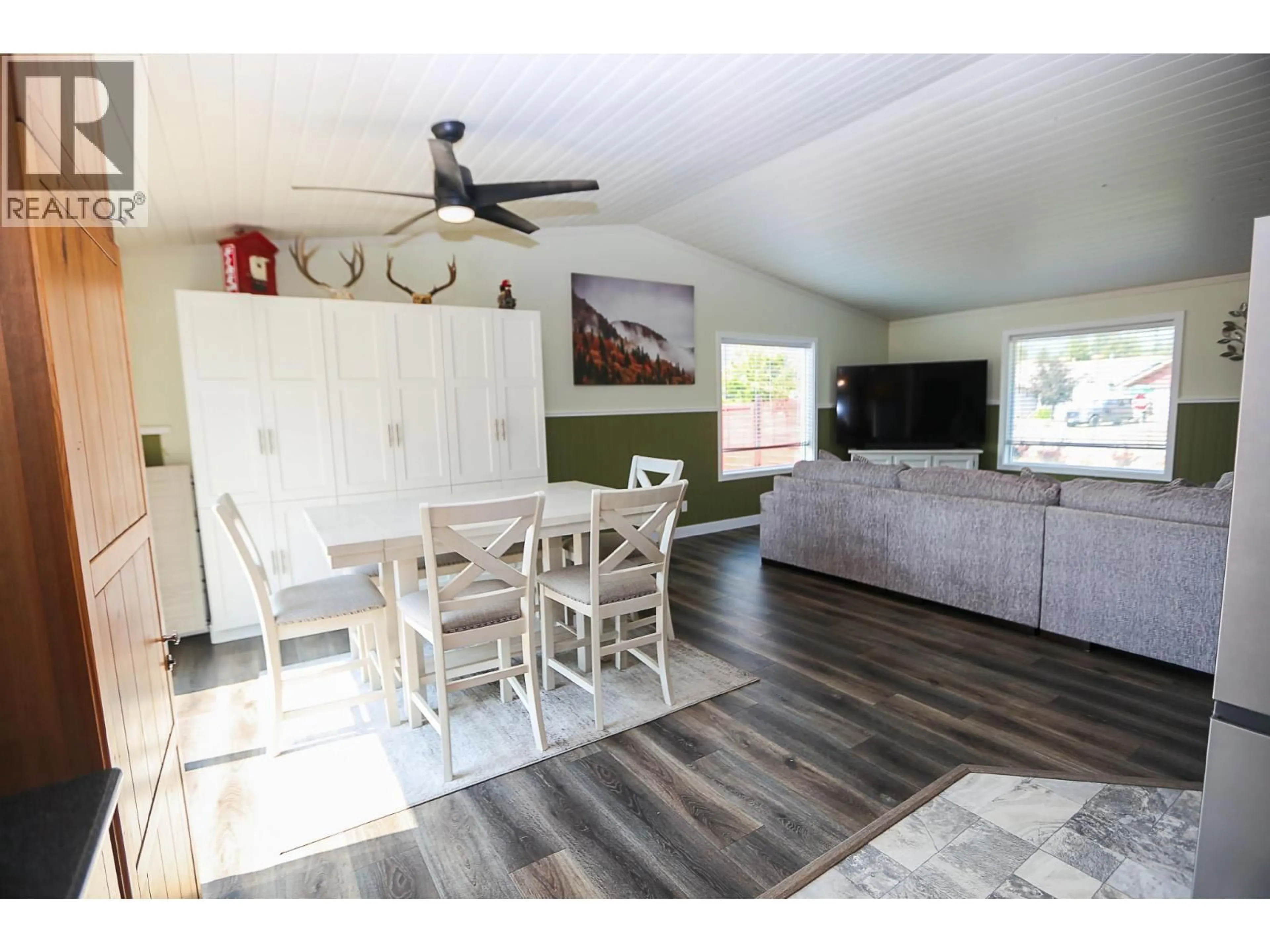 Open concept kitchen, wood/laminate floor for 566 MCLEAN ROAD, Barriere British Columbia V0E1E0