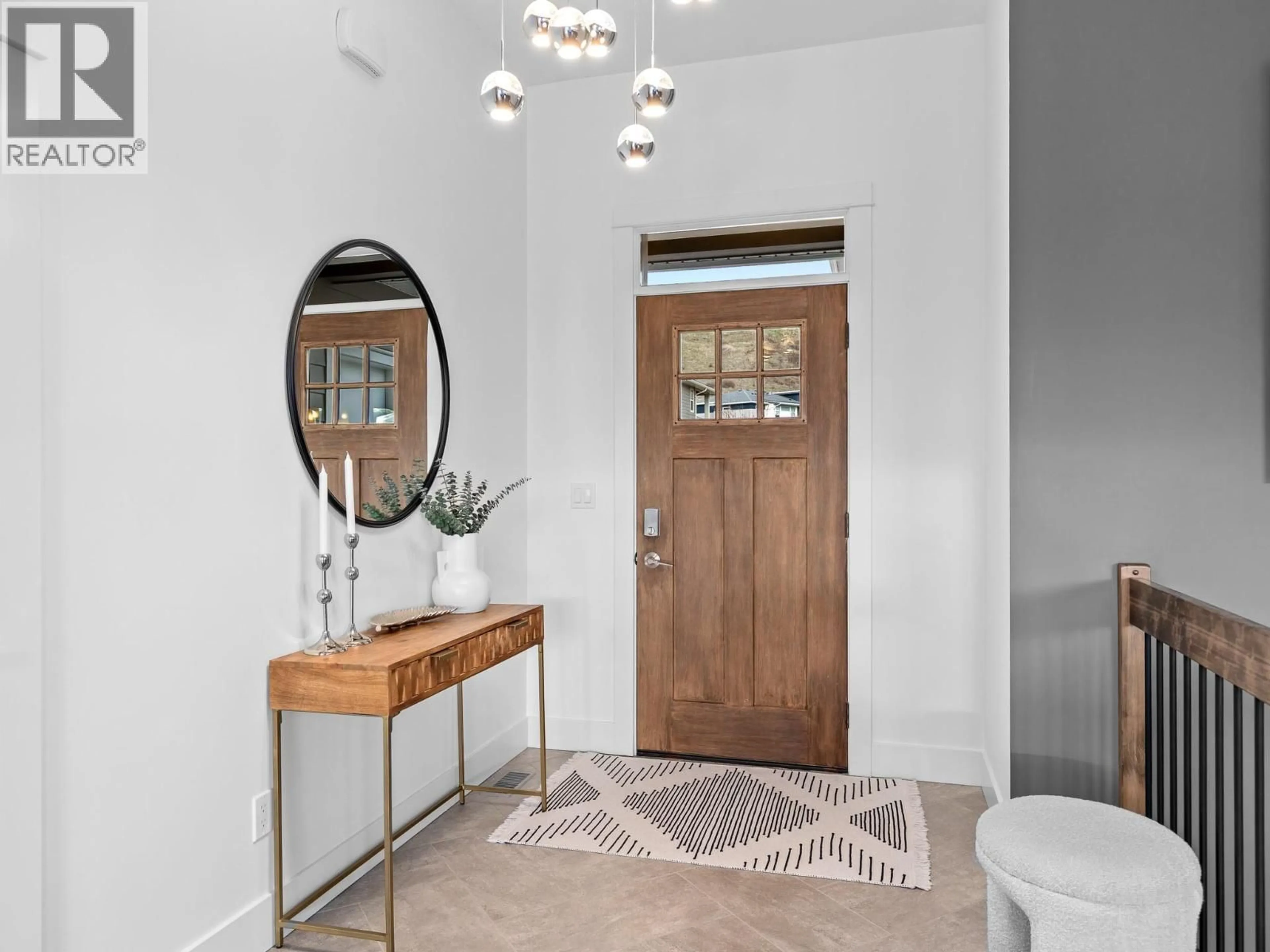 Indoor entryway for 6666 BLACKCOMB WAY, Vernon British Columbia V1B0A2