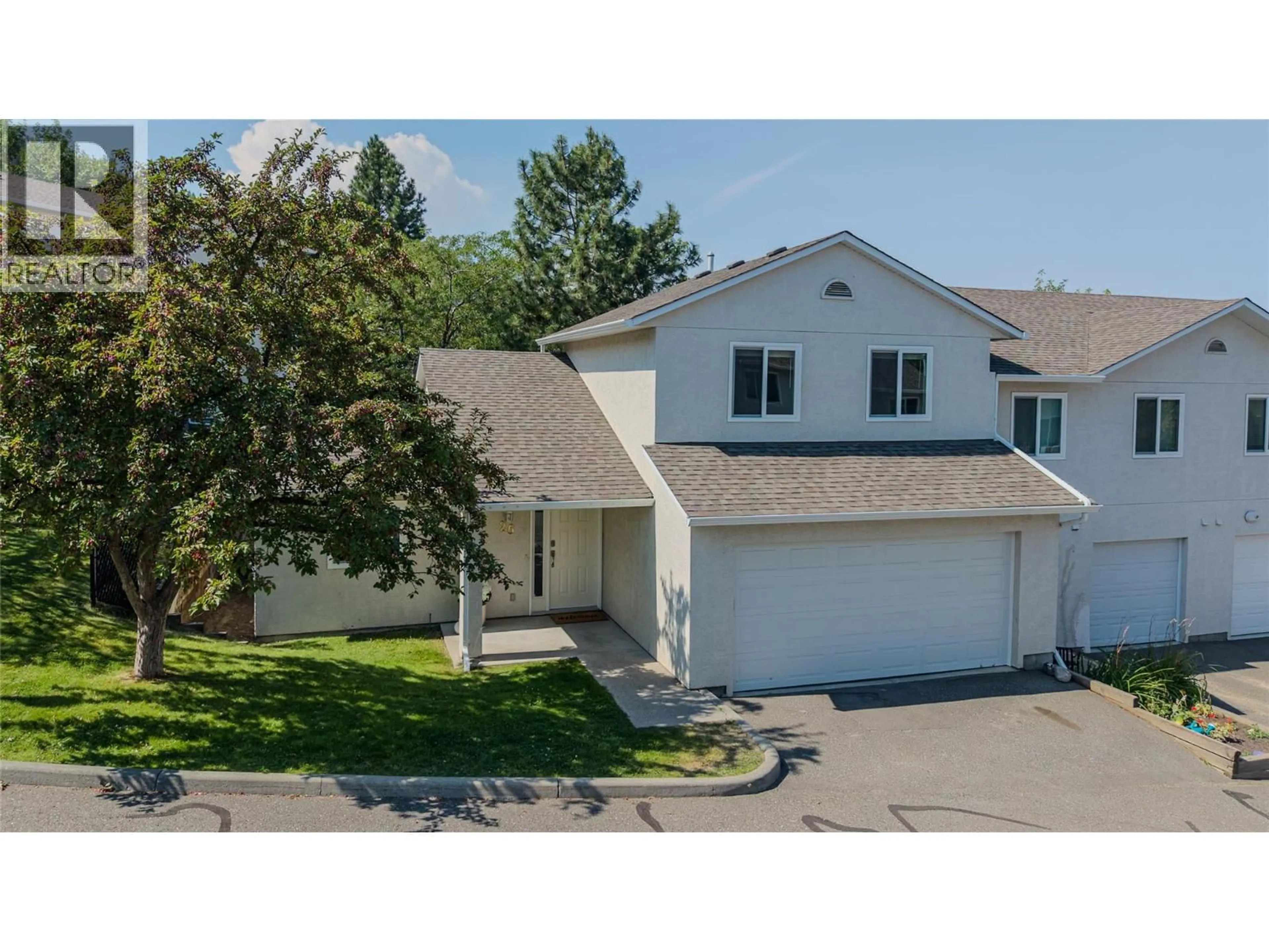A pic from outside/outdoor area/front of a property/back of a property/a pic from drone, street for 26 - 2050 QU'APPELLE BOULEVARD, Kamloops British Columbia V2E2R4