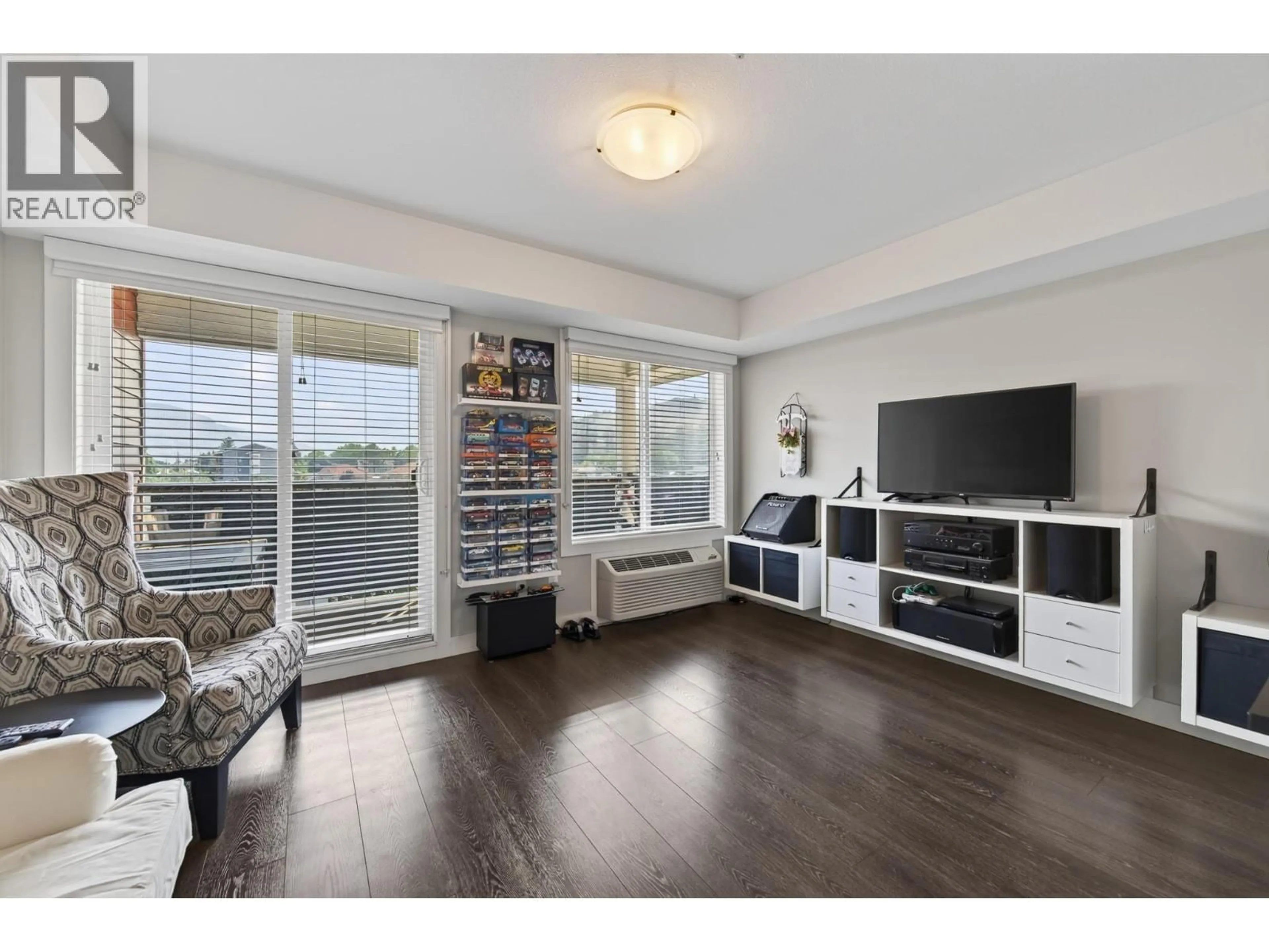 A pic of a room for 322 - 5170 DALLAS DRIVE, Kamloops British Columbia V2C0C7