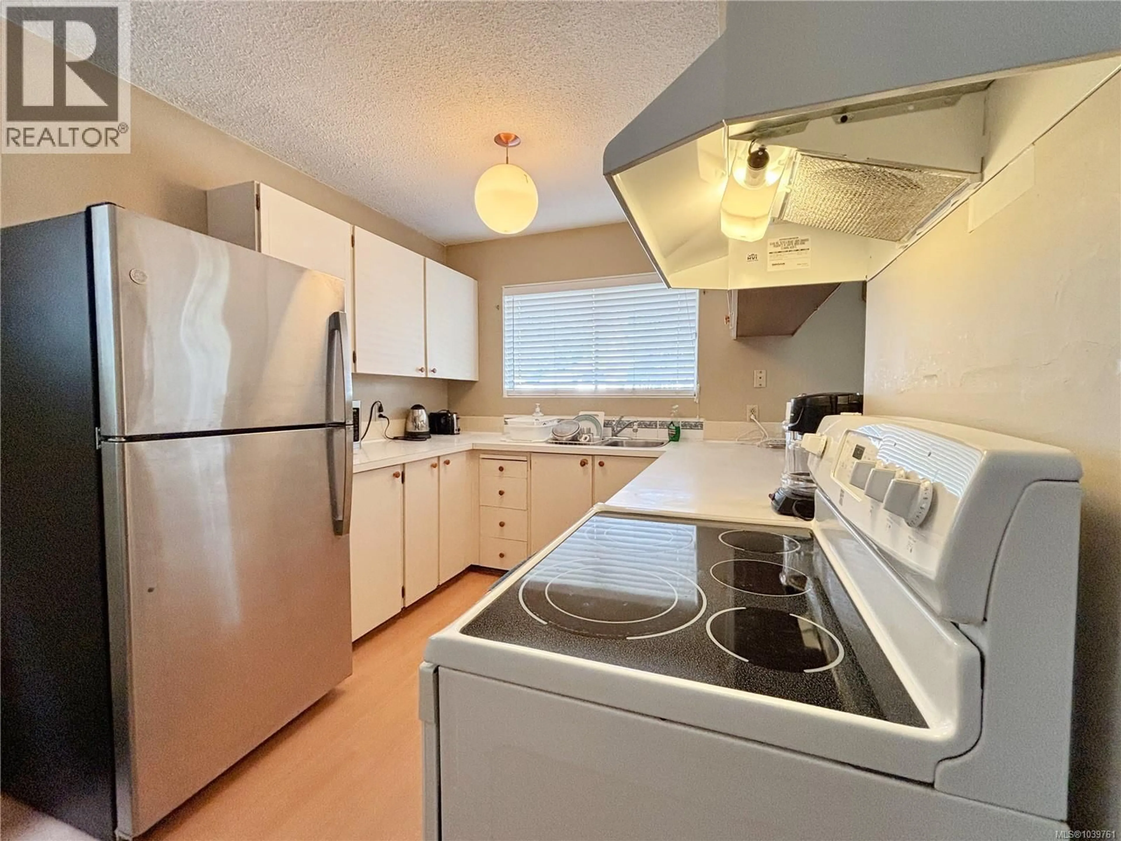 Standard kitchen, unknown for 380 ALDER STREET, Gold River British Columbia V0P1G0