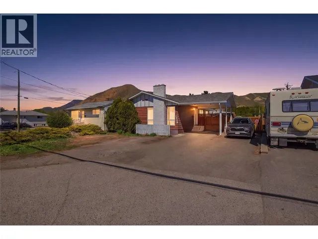 1938 PARKCREST AVENUE, Kamloops 2