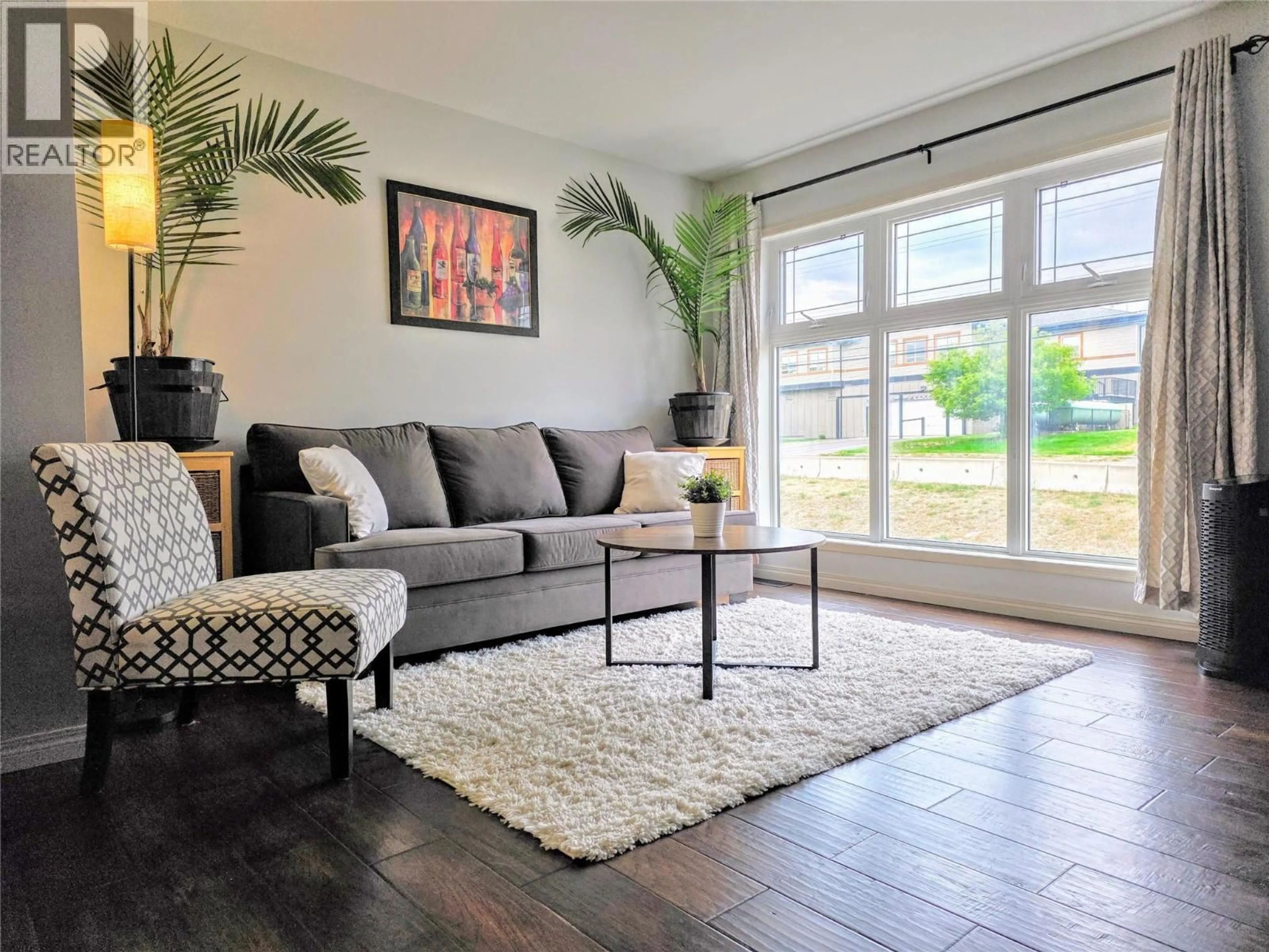 Living room with furniture, unknown for 619 10TH AVENUE, Invermere British Columbia V0A1K0