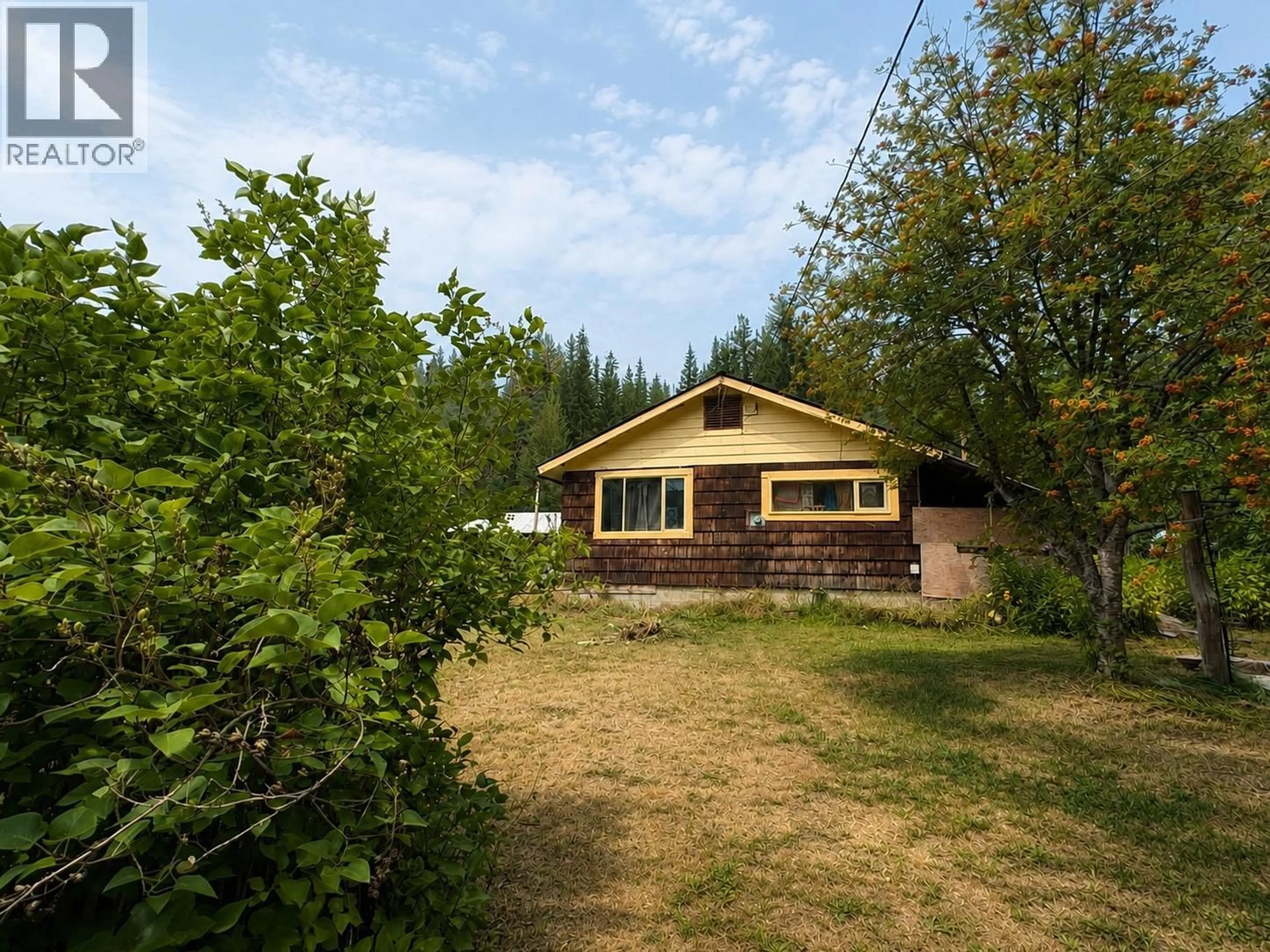A pic from outside/outdoor area/front of a property/back of a property/a pic from drone, unknown for 3233 MABEL LAKE ROAD, Enderby British Columbia V4Y4L4