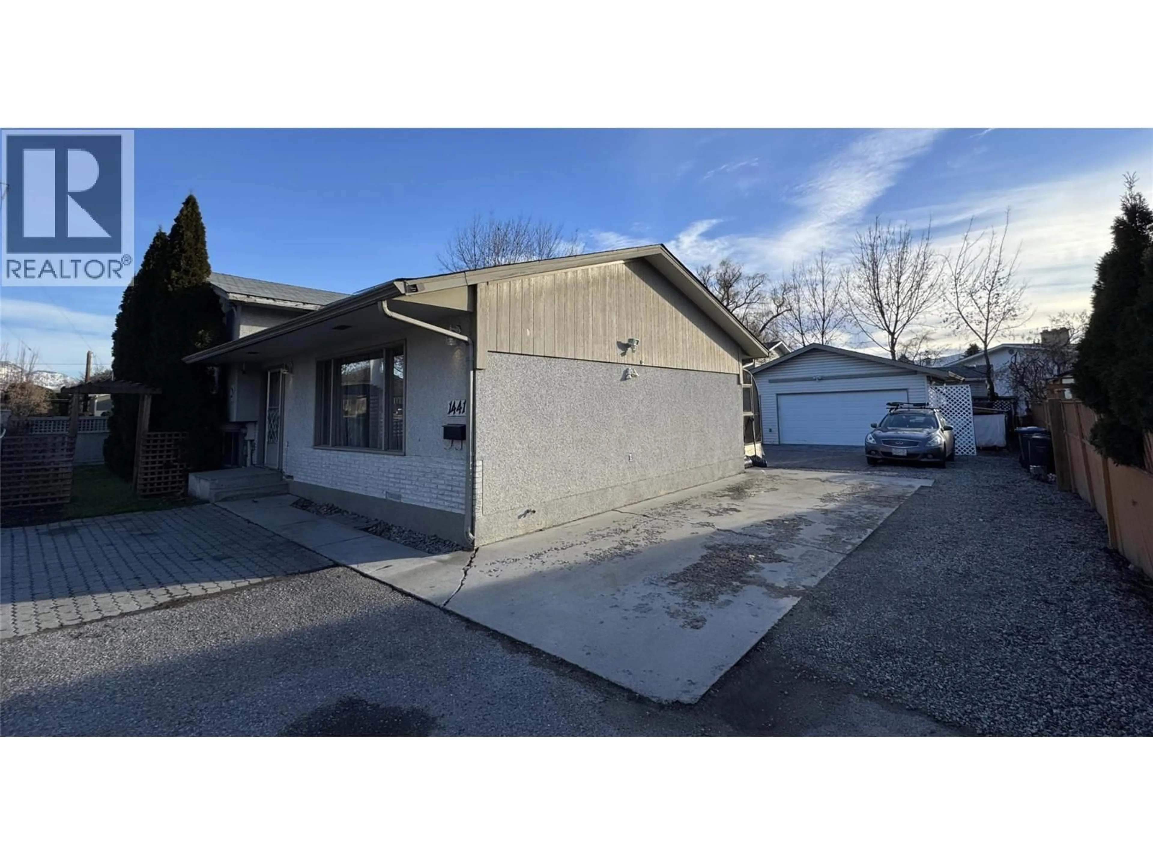 Unknown for 1441 SPRINGFIELD ROAD, Kelowna British Columbia V1Y5V2