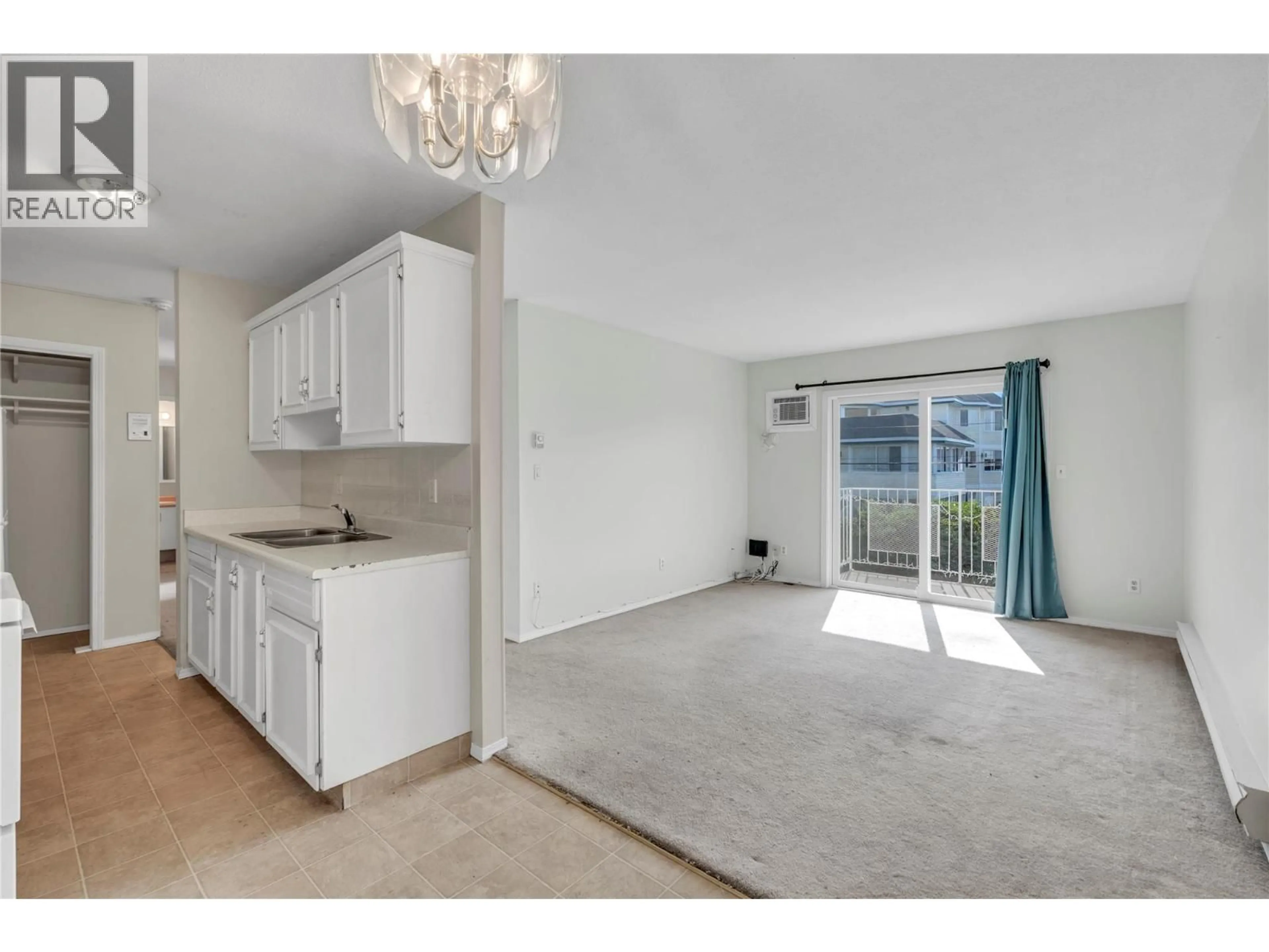 Unknown for 208 - 198 ROY AVENUE, Penticton British Columbia V2A3M9