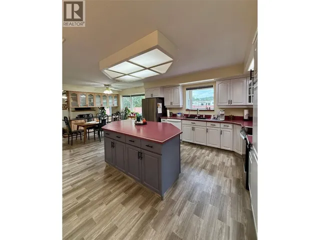 46 - 2025 KOKANEE DRIVE, Cranbrook 5
