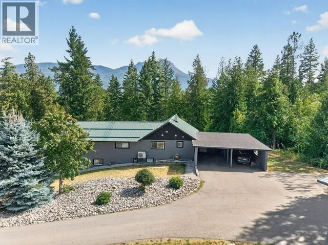 411 CHRISTISON ROAD SOUTHWEST, Salmon Arm 2