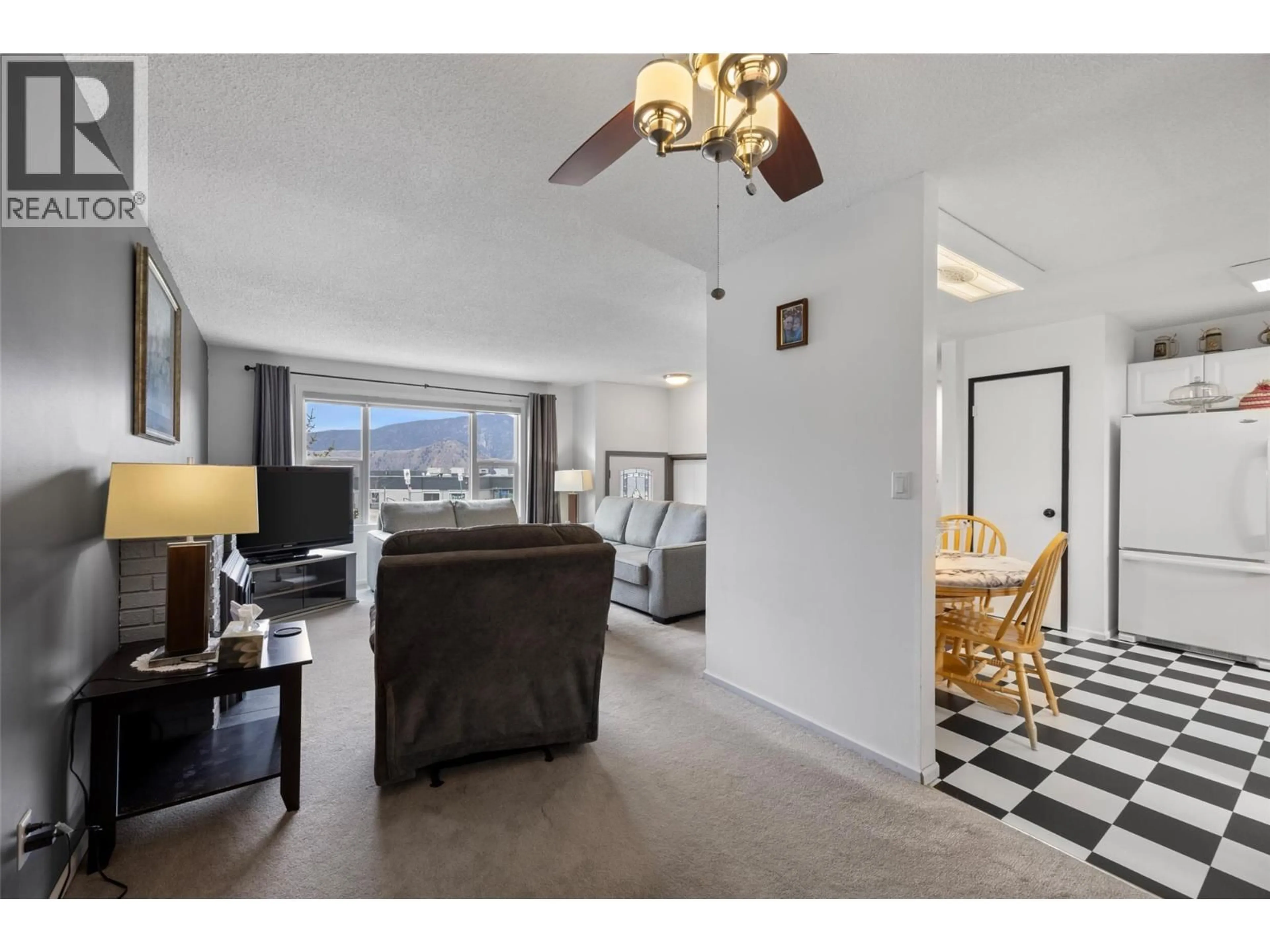 Living room with furniture, unknown for 1185 HIGHRIDGE DRIVE, Kamloops British Columbia V2C5G5
