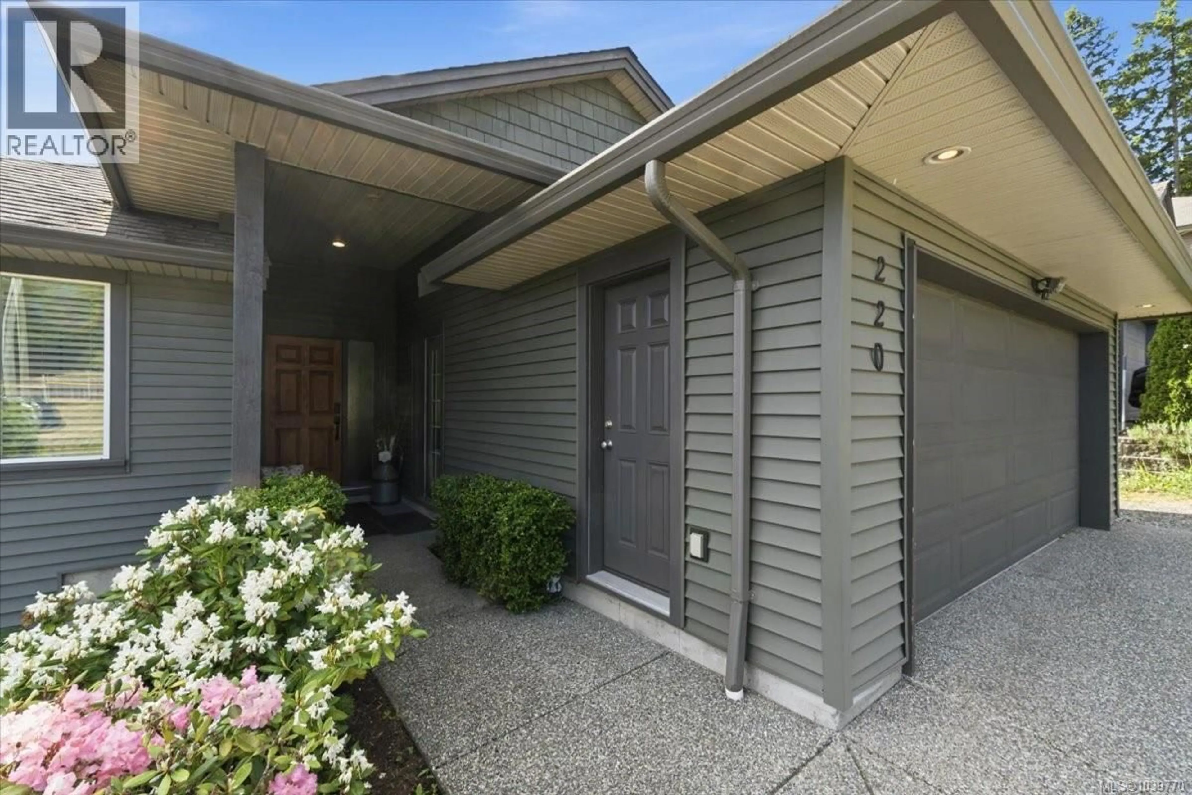 Unknown for 220 WESTWOOD ROAD, Nanaimo British Columbia V9R6S3