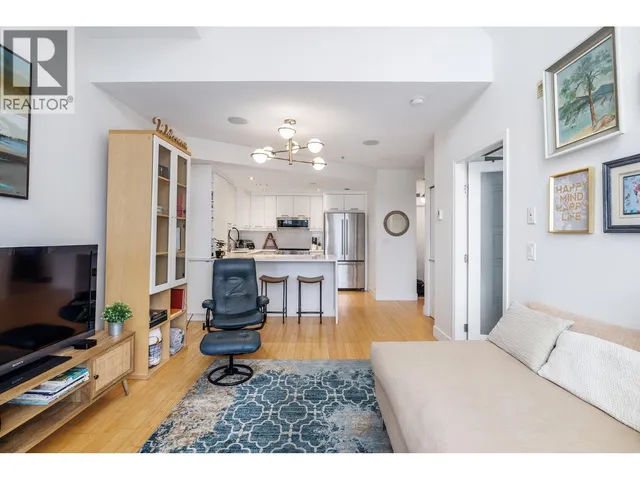 247 - 1088 SUNSET DRIVE, Kelowna 4