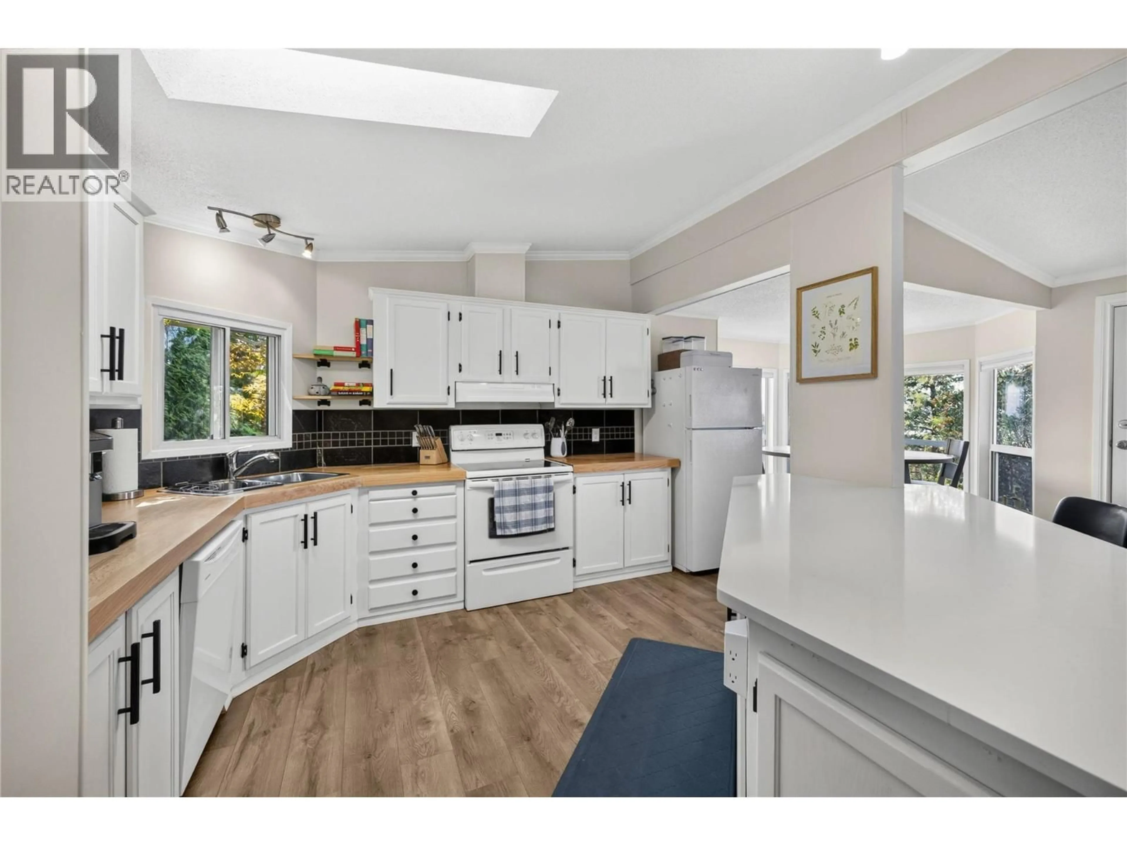 Open concept kitchen, unknown for 3115 JUNIPER DRIVE, Naramata British Columbia V0H1N1