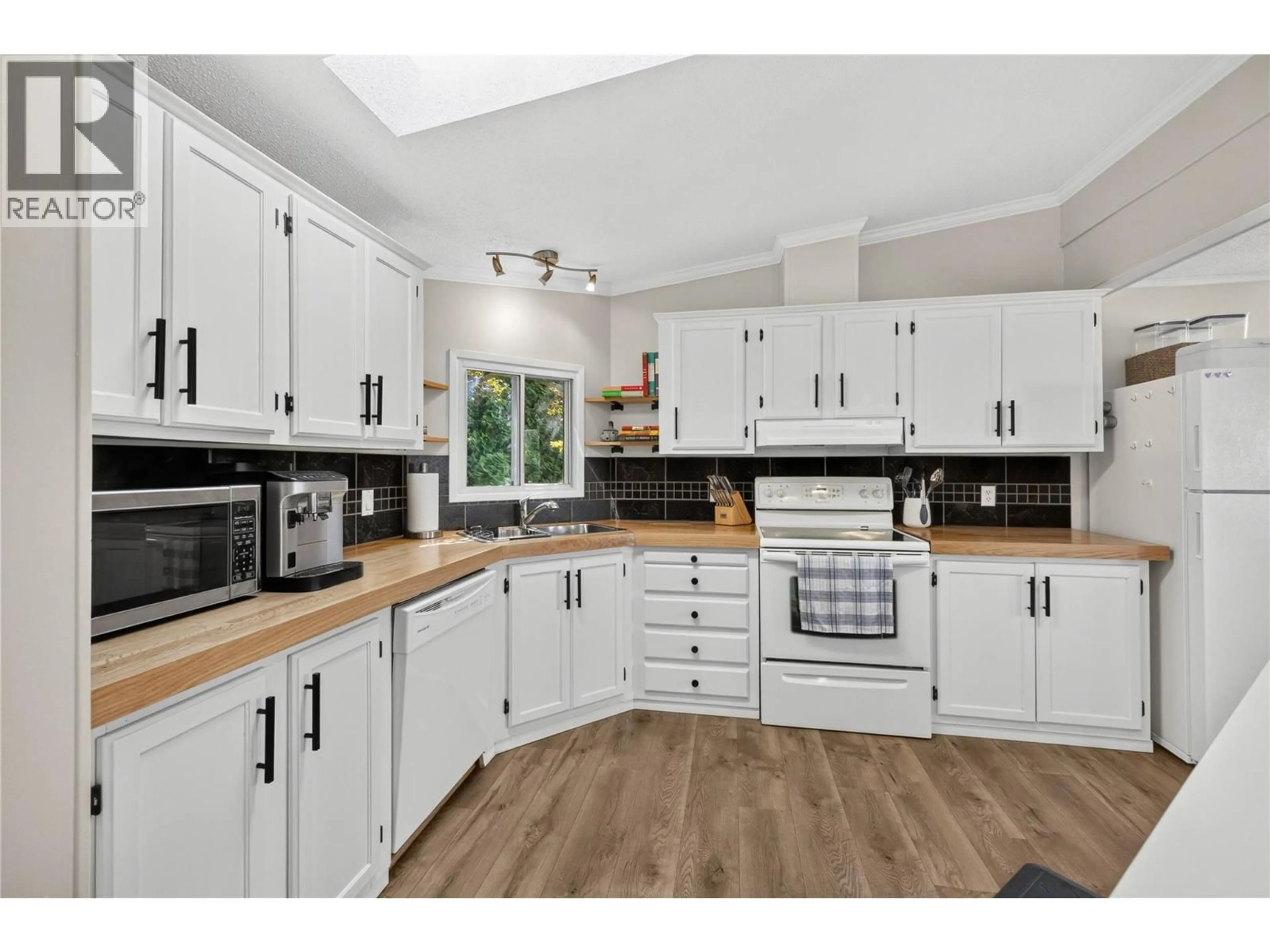 Unknown for 3115 JUNIPER DRIVE, Naramata British Columbia V0H1N1