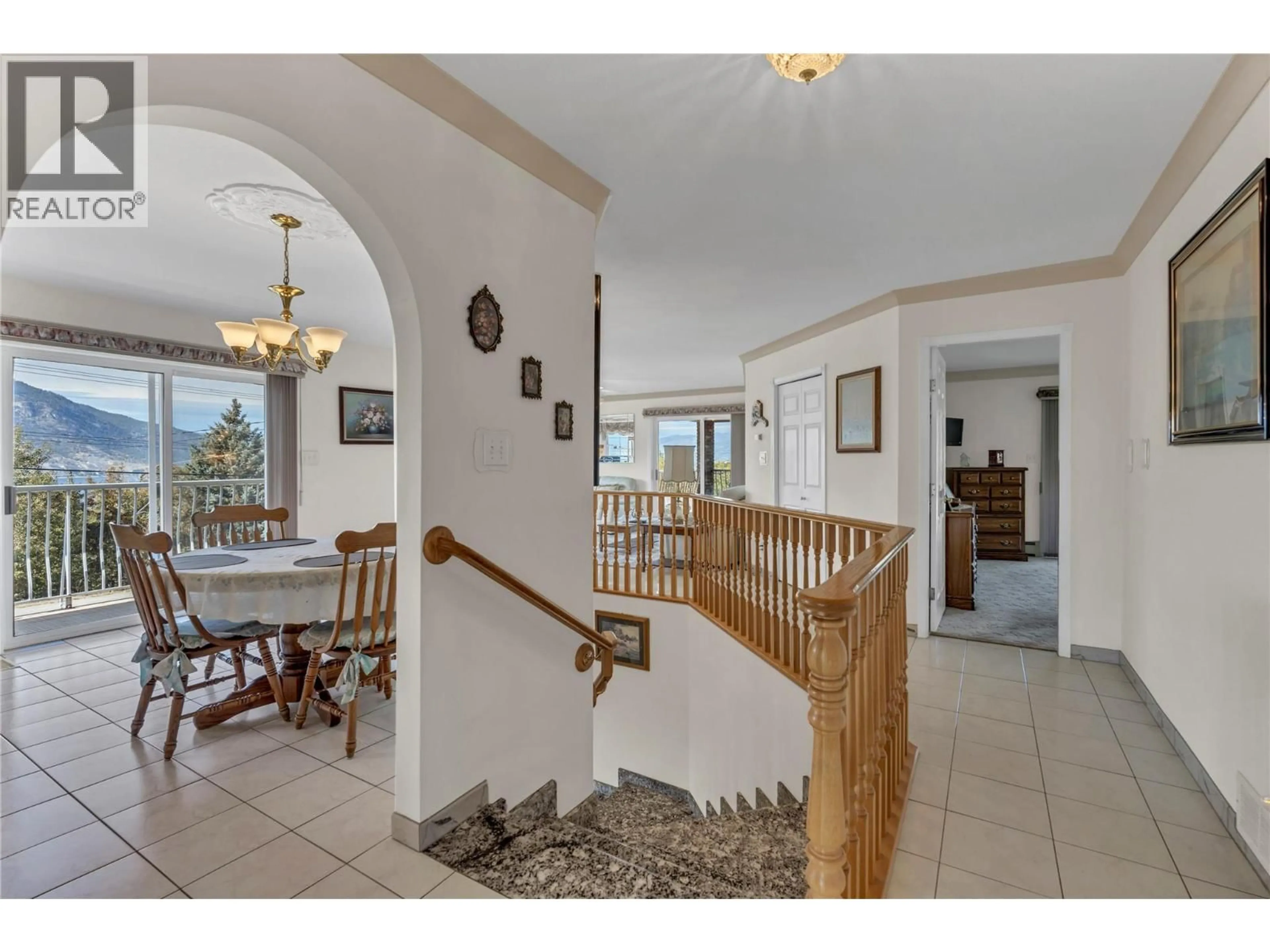 Indoor foyer for 250 LOWER BENCH ROAD, Penticton British Columbia V2A1A8