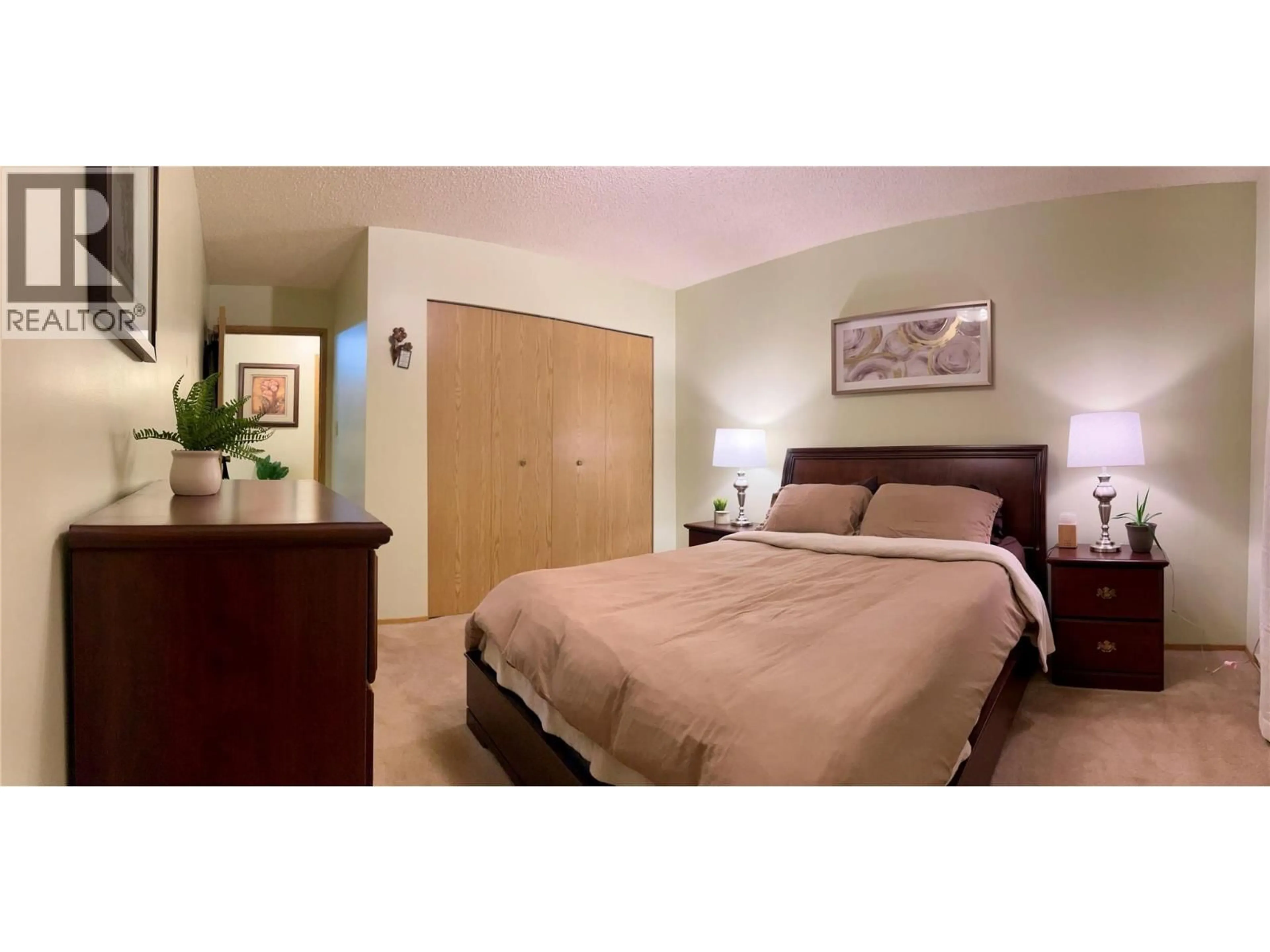 Bedroom with bed, unknown for 309 - 185 CHAMBERLAIN CRESCENT, Tumbler Ridge British Columbia V0C2W0