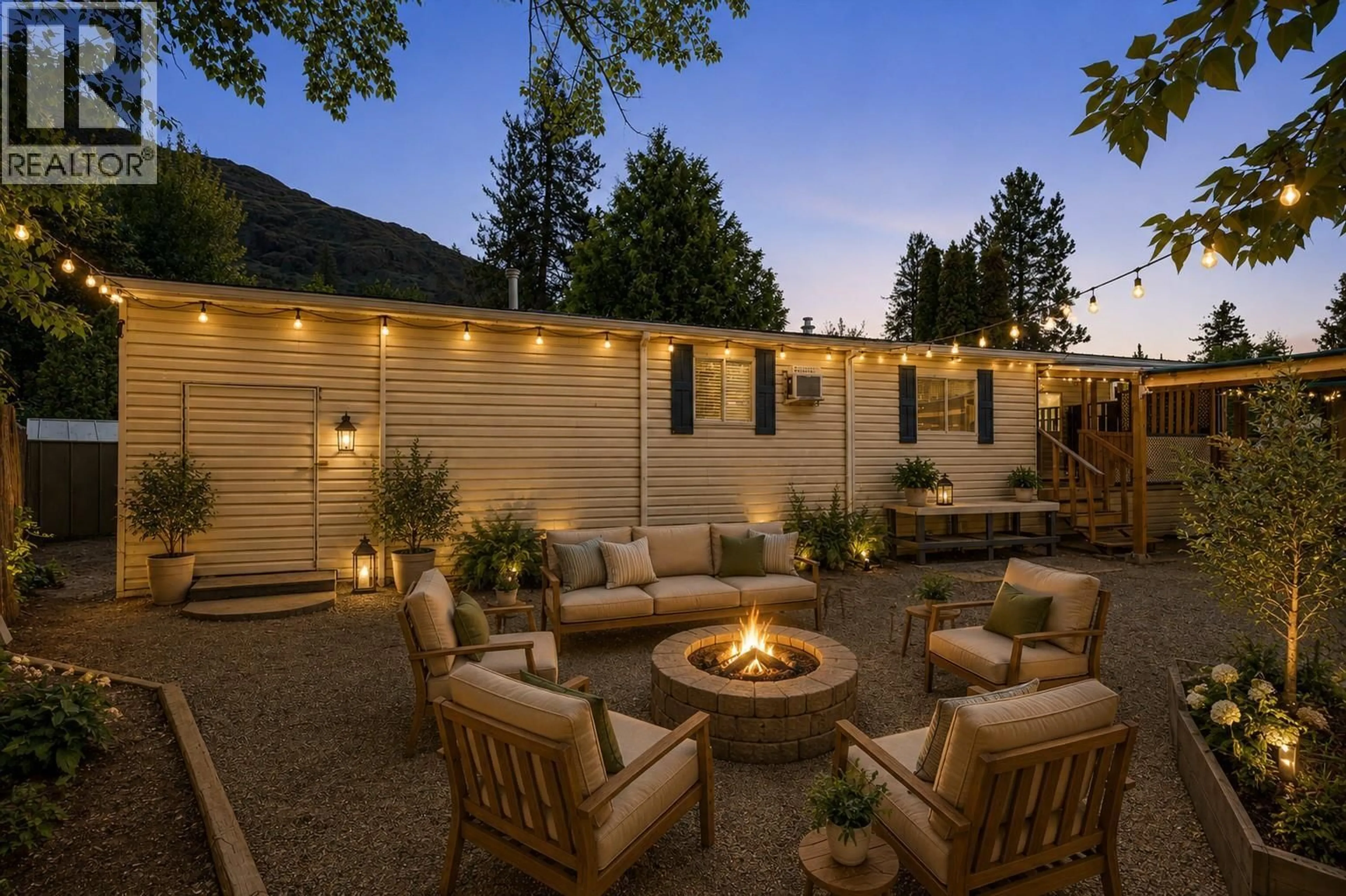 Patio, mountain view for 87 - 1929 HIGHWAY 97 OTHER SOUTH, West Kelowna British Columbia V1Z2Z1