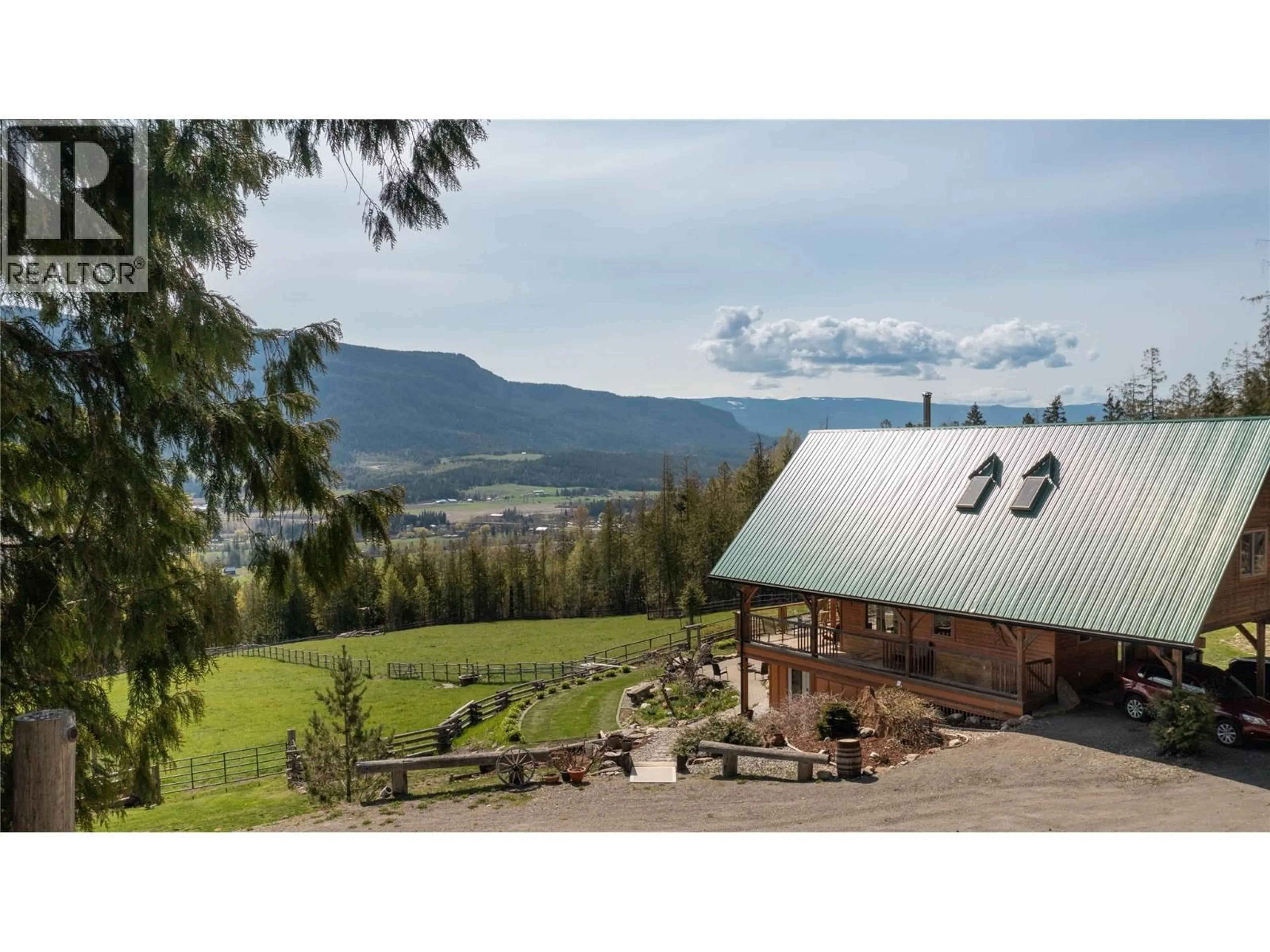 A pic from outside/outdoor area/front of a property/back of a property/a pic from drone, mountain view for 310 GRANDVIEW BENCH ROAD, Grindrod British Columbia V0E1Y0