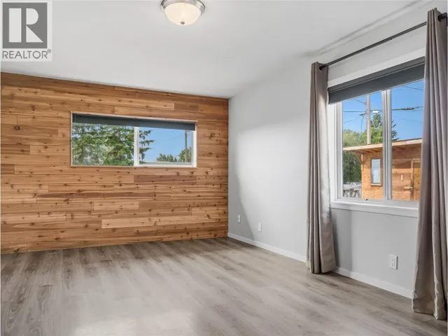 9721 2 STREET, Dawson Creek 4
