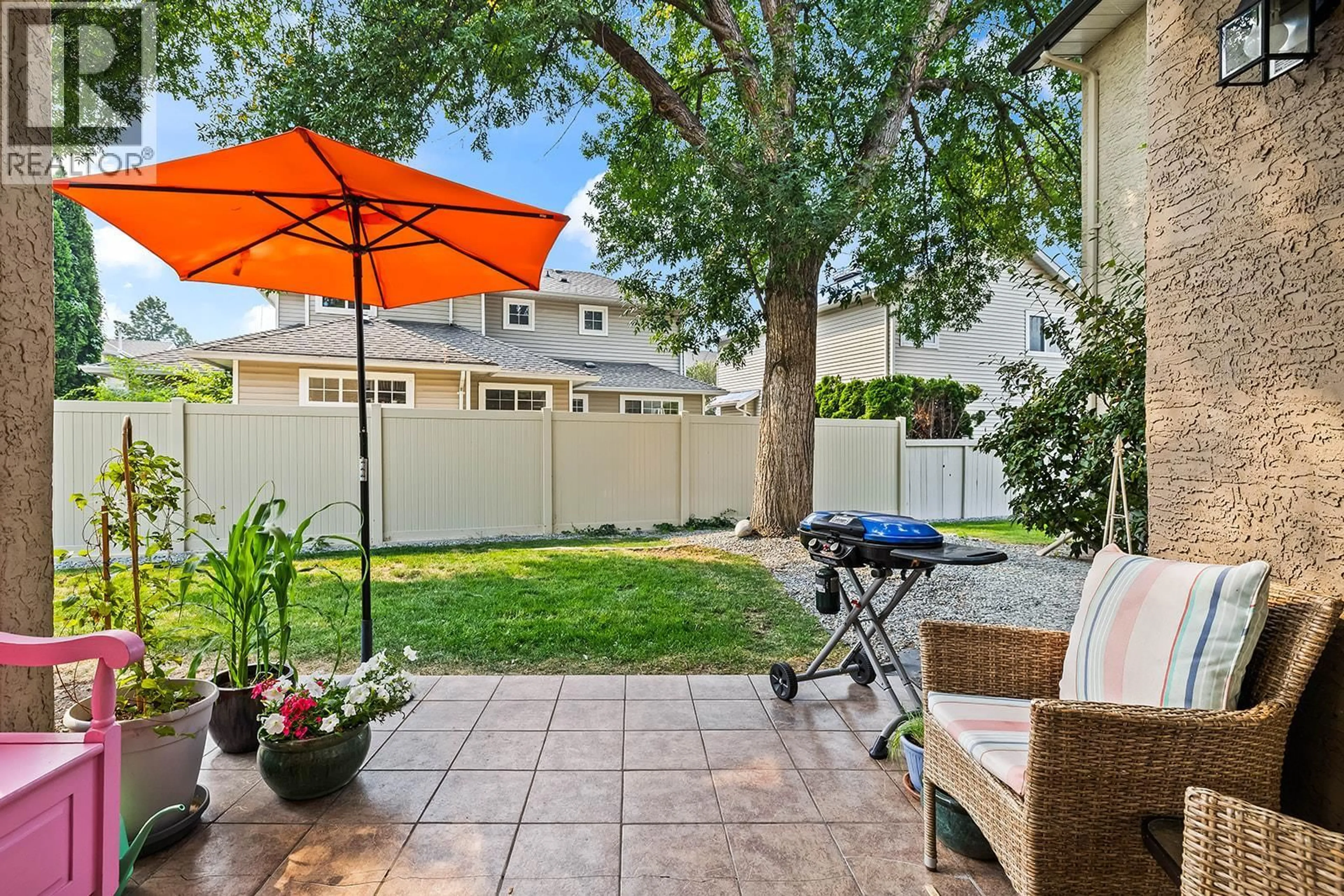 Patio, street for 104B - 735 COOK ROAD, Kelowna British Columbia V1W3G6