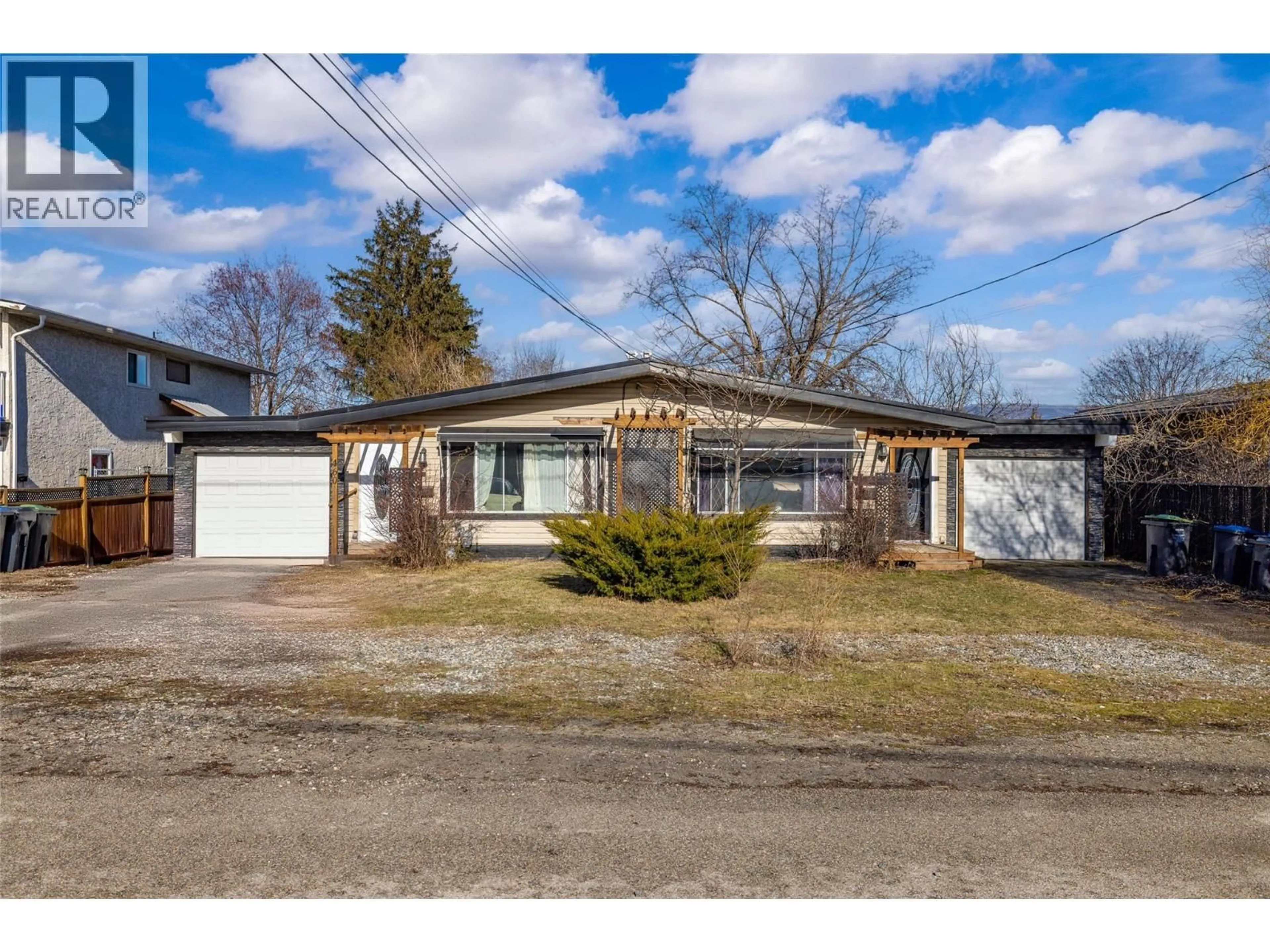 Unknown for 458-460 KEITHLEY ROAD, Kelowna British Columbia V1X2N7