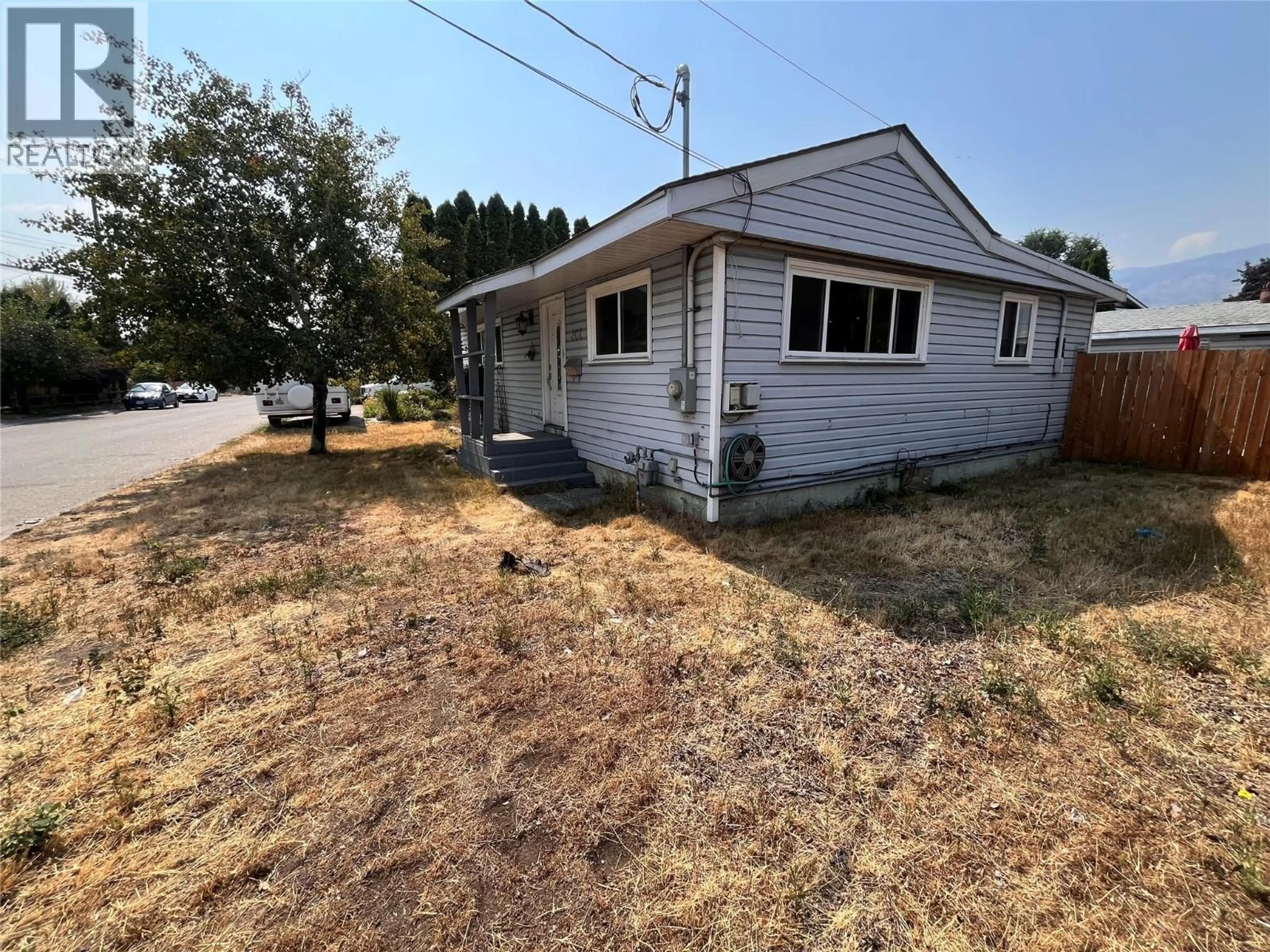 Unknown for 302 GREEN AVENUE WEST, Penticton British Columbia V2A3T3