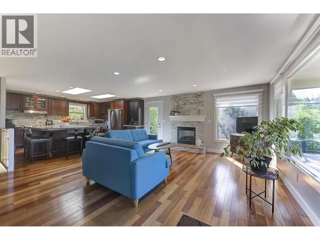 16621 MAKI ROAD, Lake Country 5