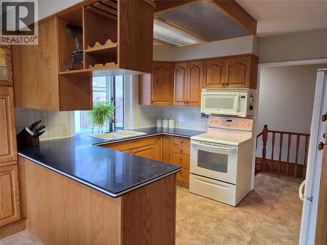 2546 UPPER BENCH ROAD, Keremeos 5