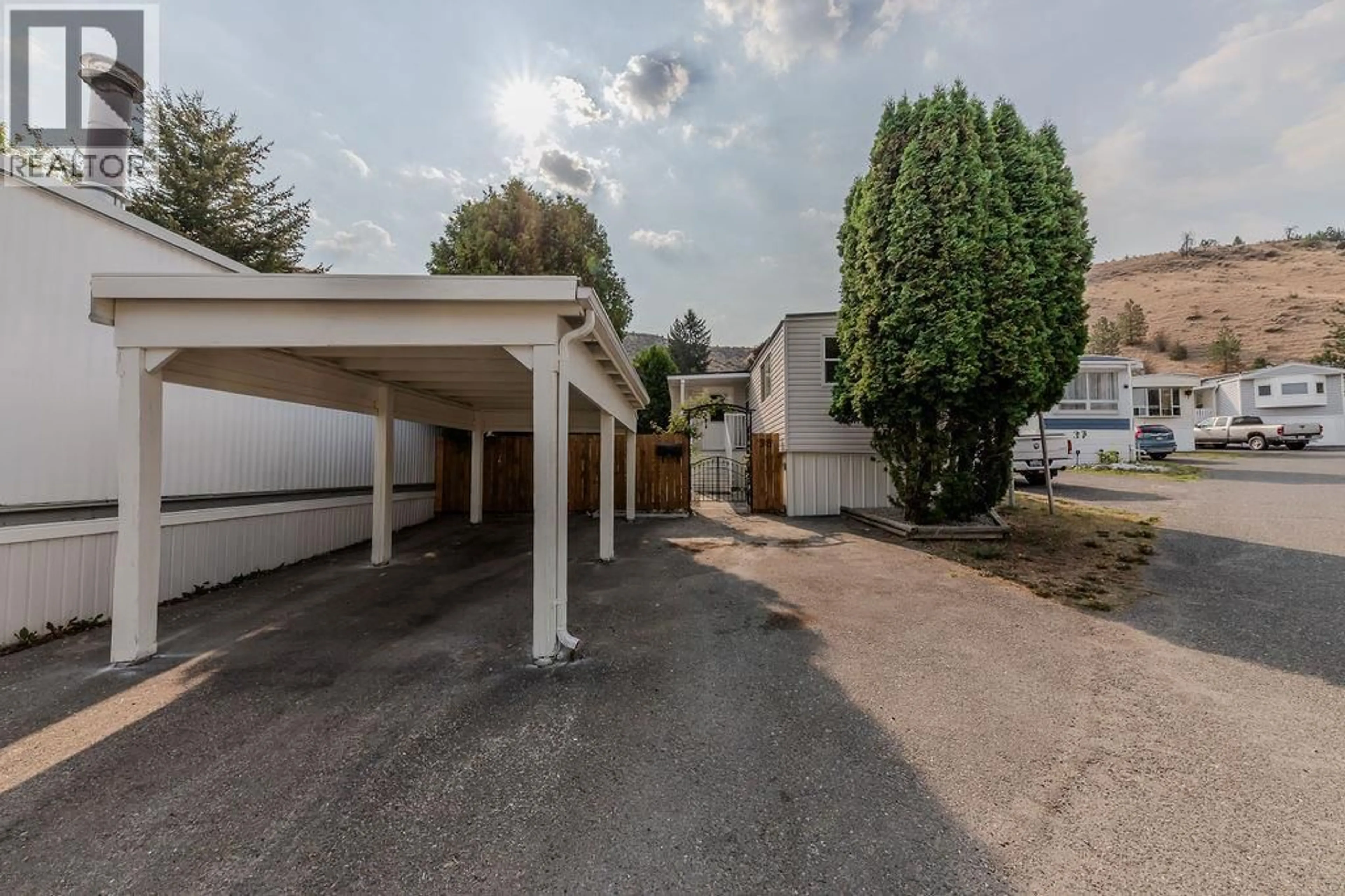 Unknown for 38 - 1175 ROSE HILL ROAD, Kamloops British Columbia V2E1G9