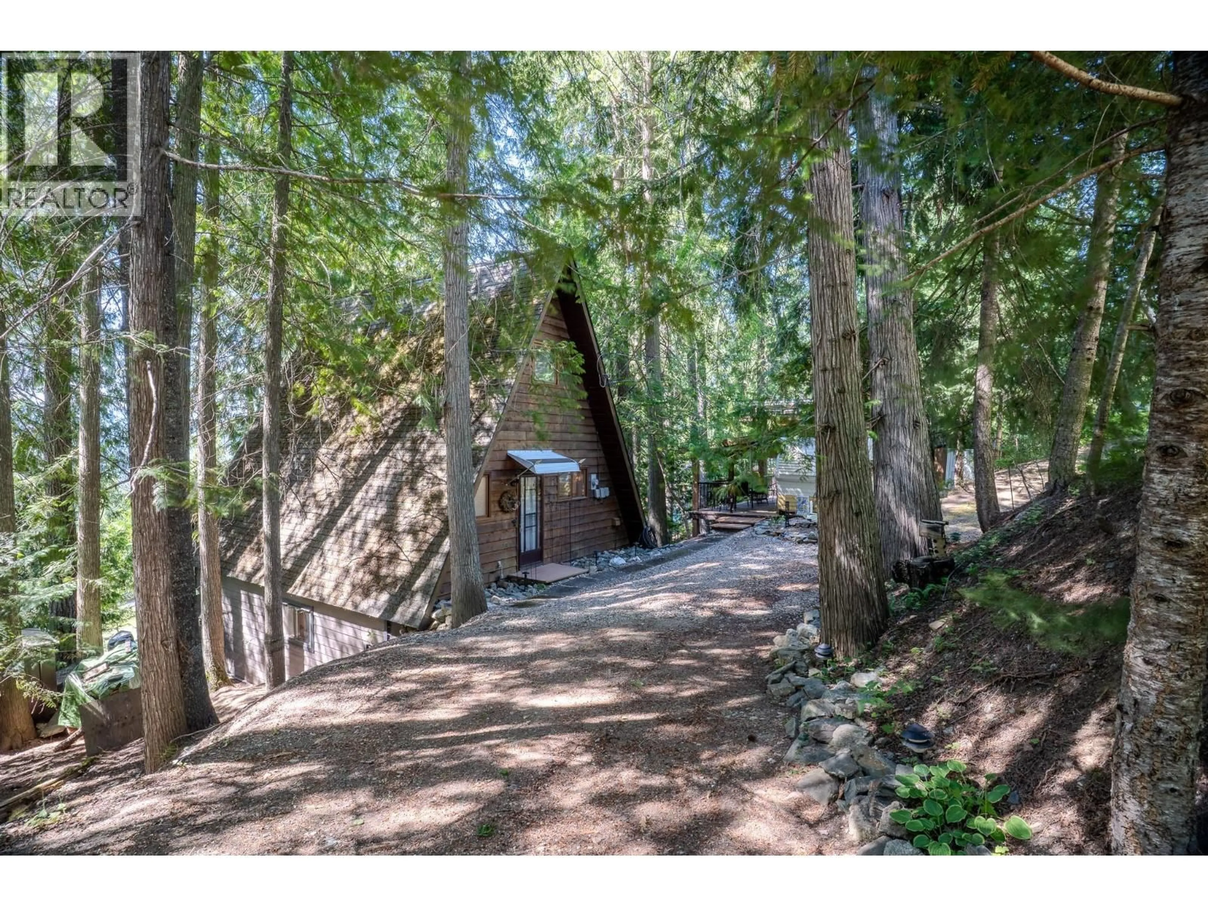 Unknown for 7496 CASTLE HEIGHTS, Anglemont British Columbia V0E1M8