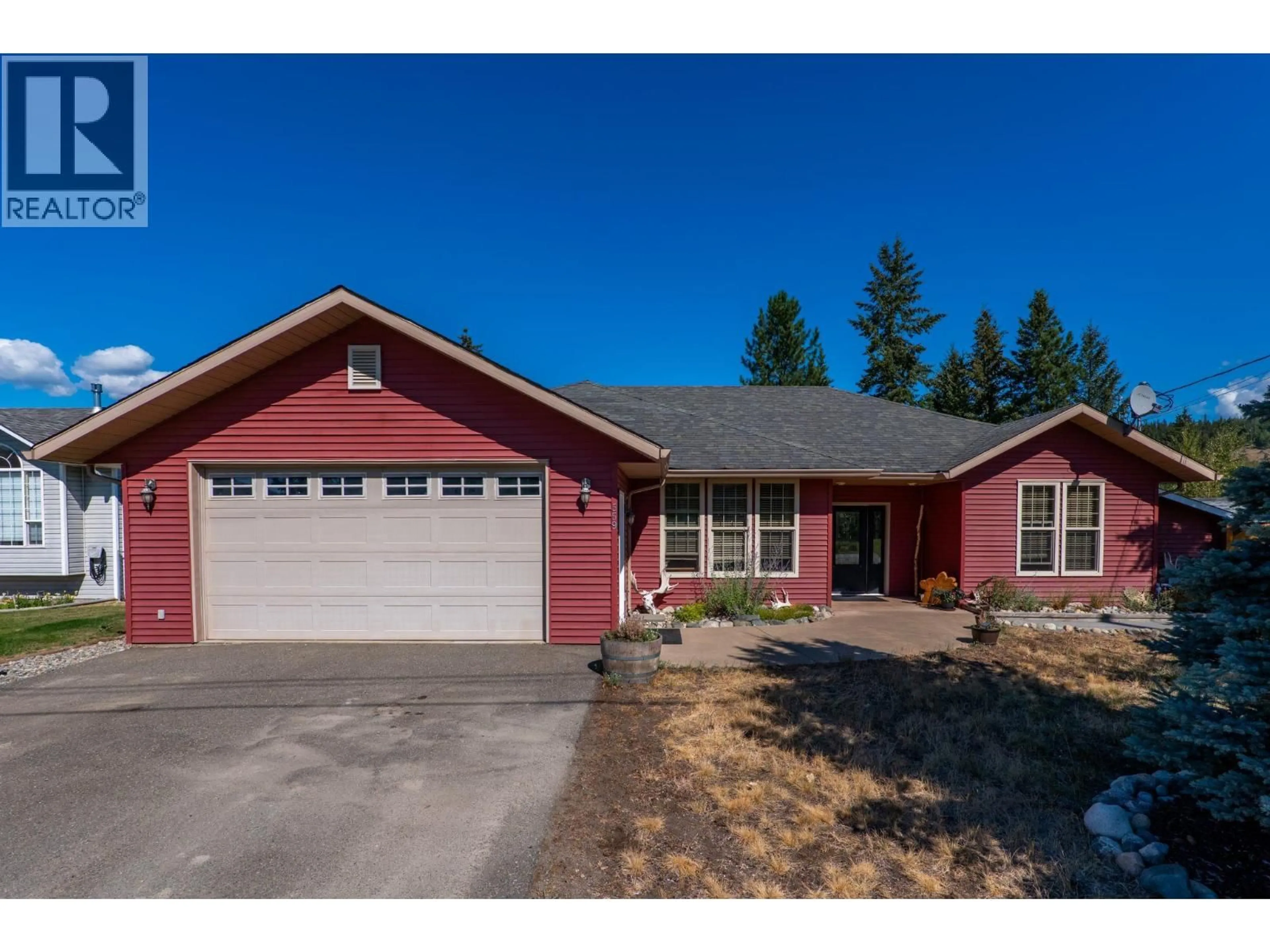 Home with brick exterior material, street for 559 MCLEAN ROAD, Barriere British Columbia V0E1E0
