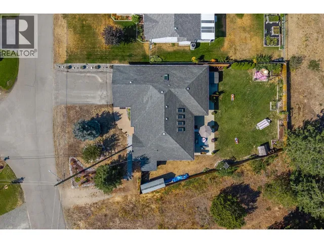 559 MCLEAN ROAD, Barriere 2