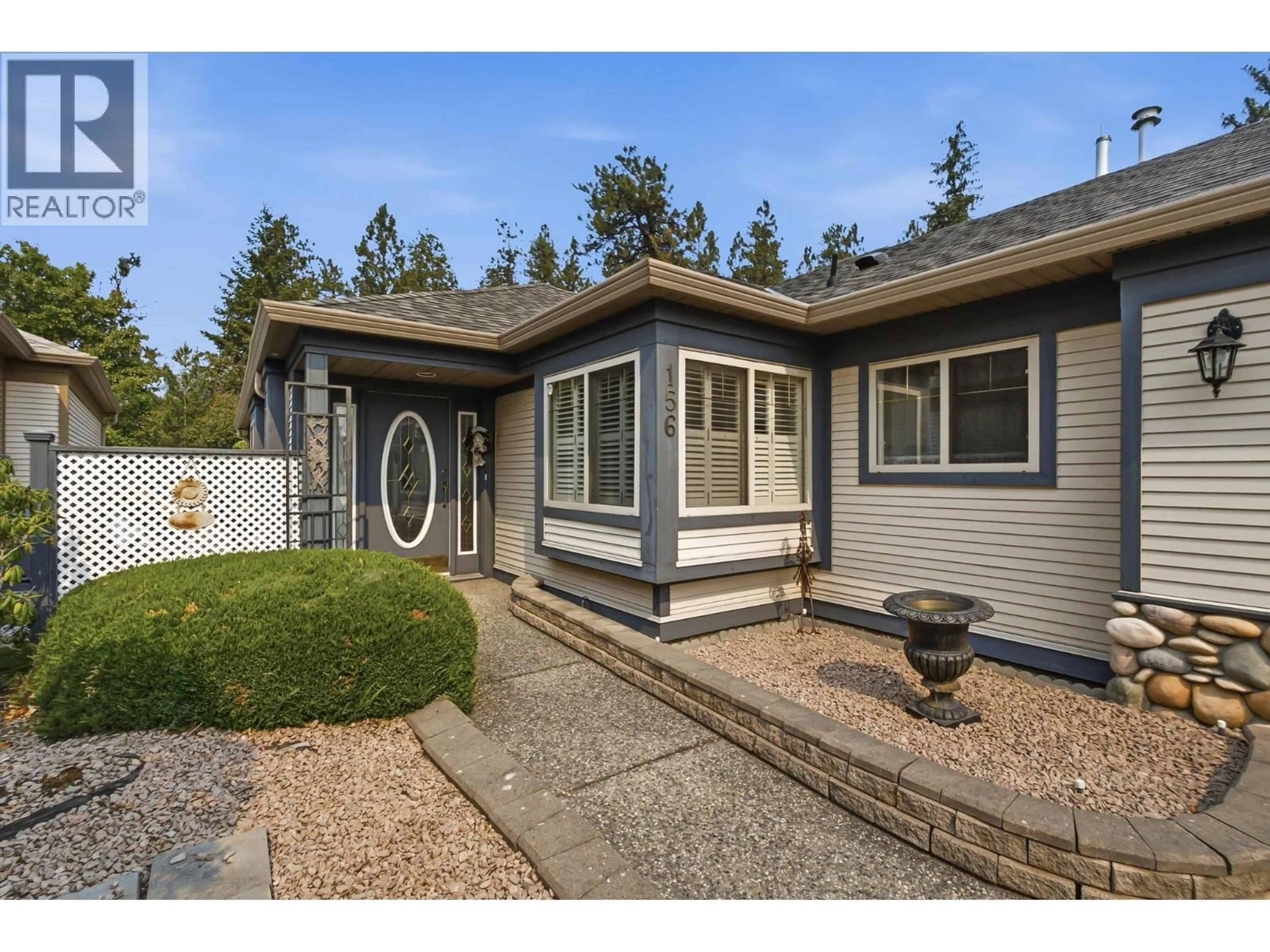 Home with vinyl exterior material, street for 156 - 4074 GELLATLY ROAD, West Kelowna British Columbia V4T2S8