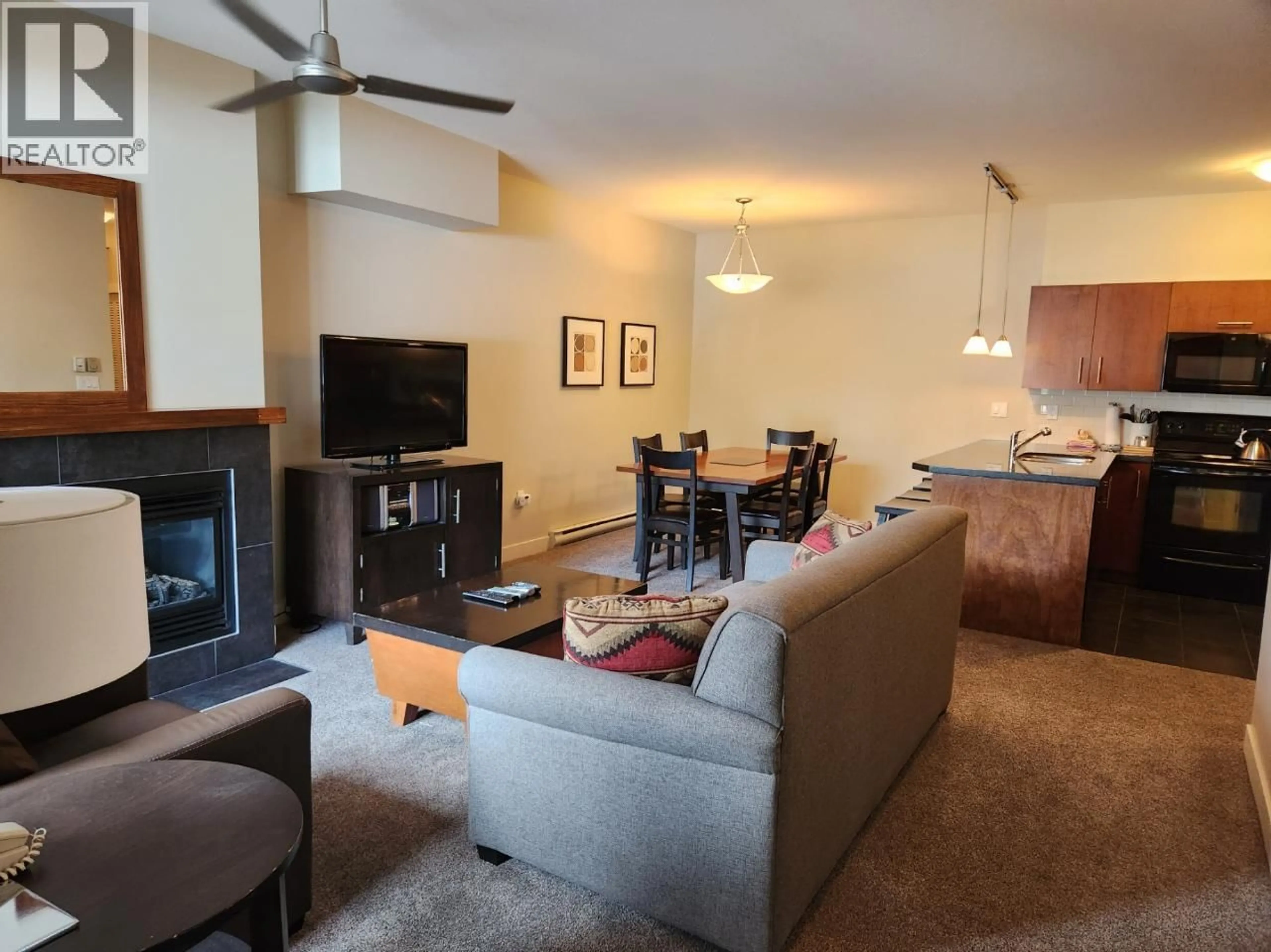 Living room with furniture, unknown for 114C - 2049 SUMMIT DRIVE, Panorama British Columbia V0A1T0