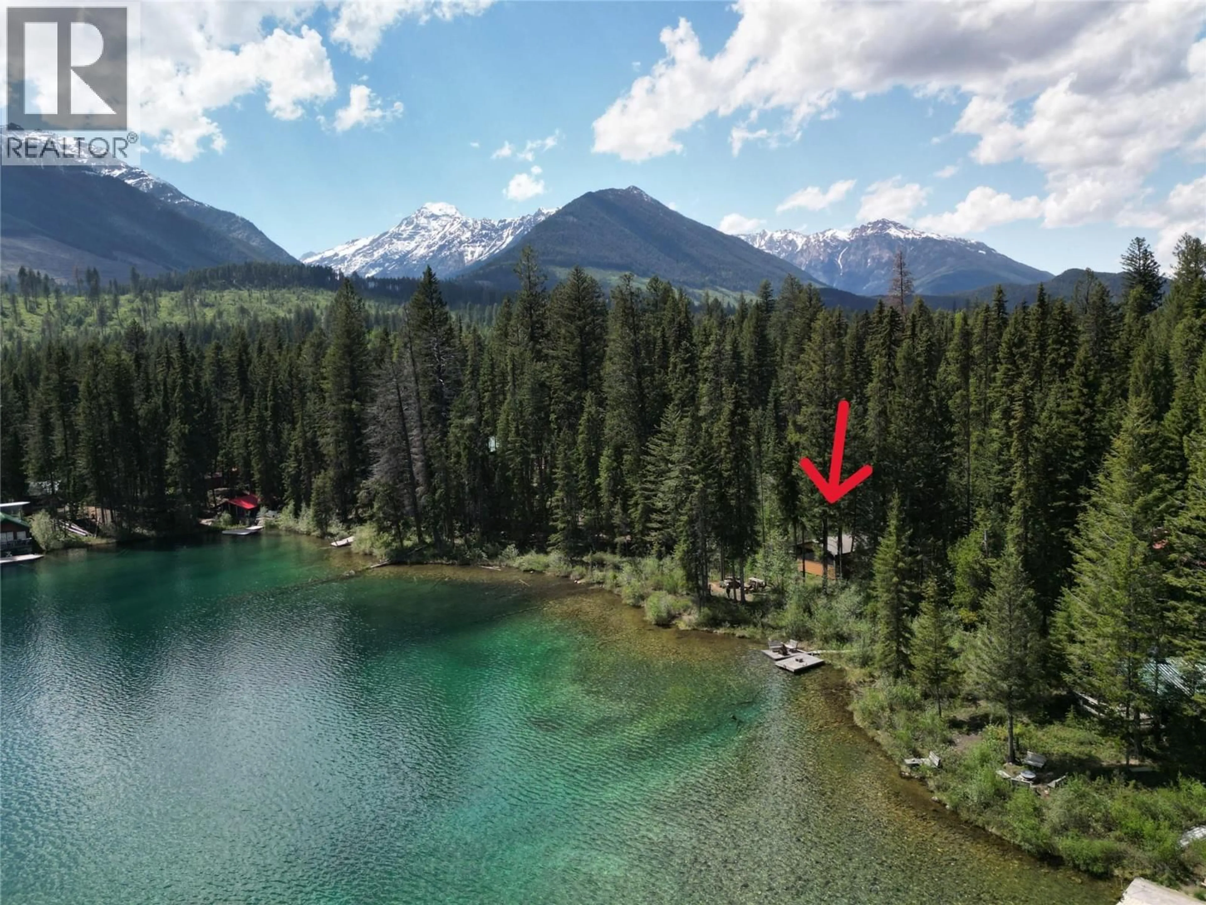 A pic from outside/outdoor area/front of a property/back of a property/a pic from drone, water/lake/river/ocean view for 3112 BUGABOO CARTWRIGHT OTHER, Spillimacheen British Columbia V0A1P0