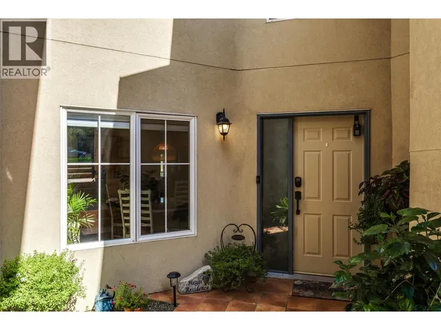 2361 CAPISTRANO DRIVE, Kelowna 3