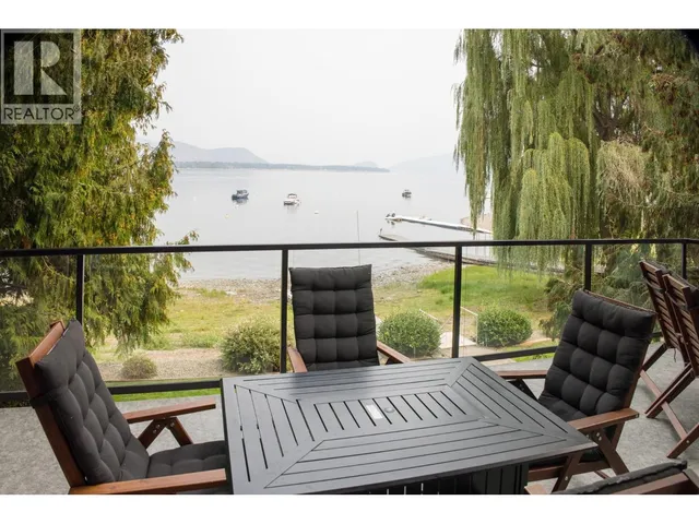 3075 WAVERLY RD. ROAD, Sorrento 5